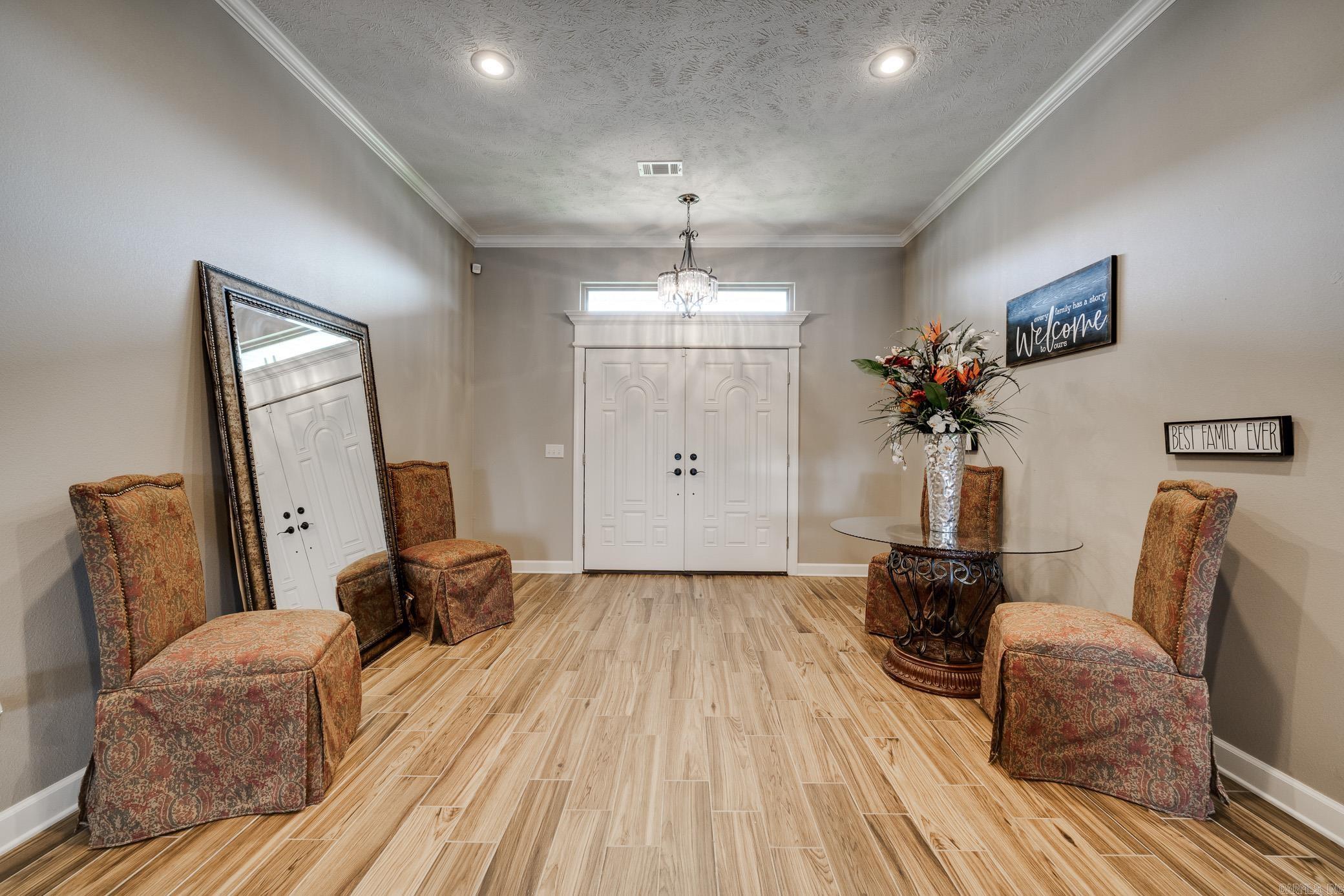 1605 Sylar Circle
