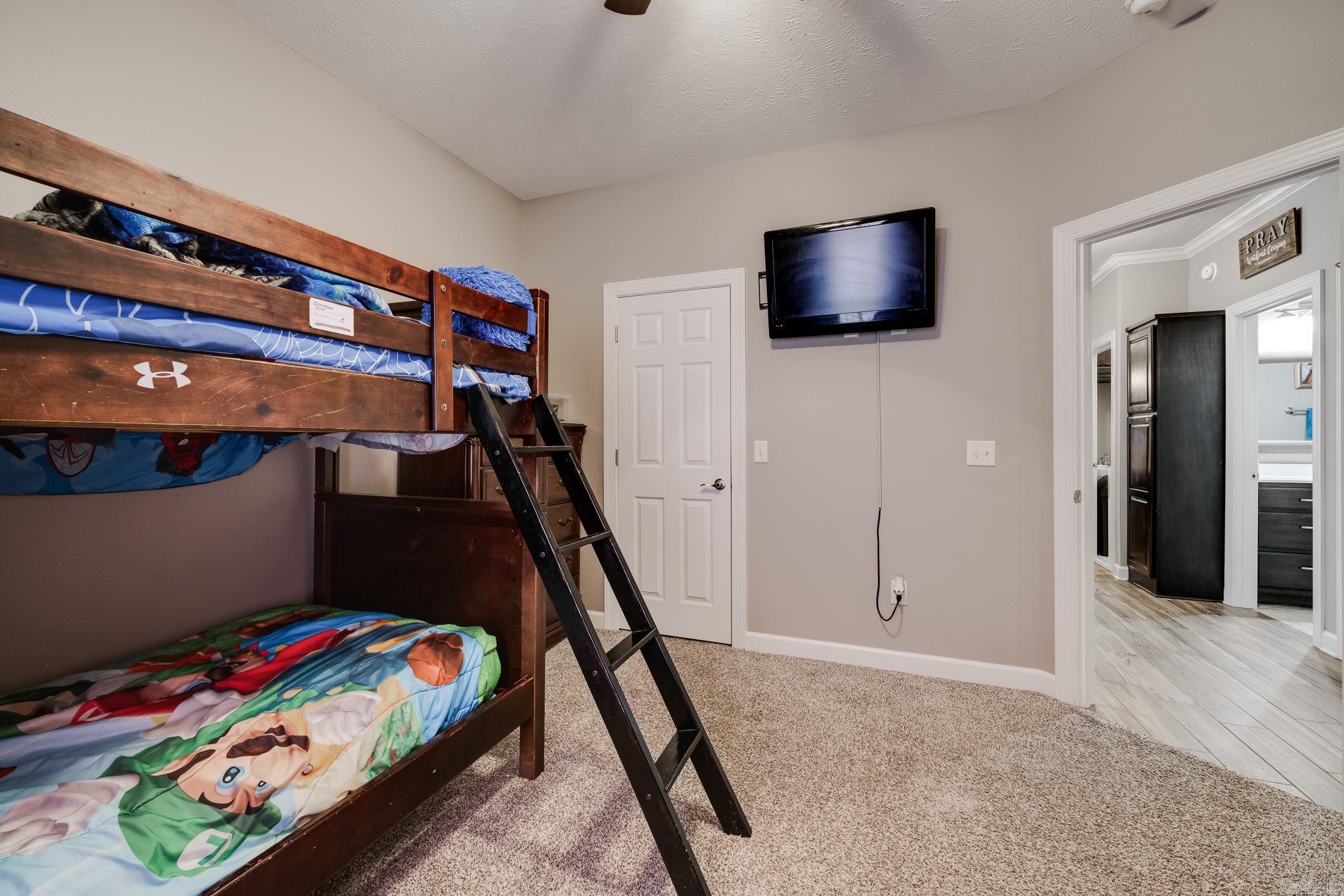 1605 Sylar Circle