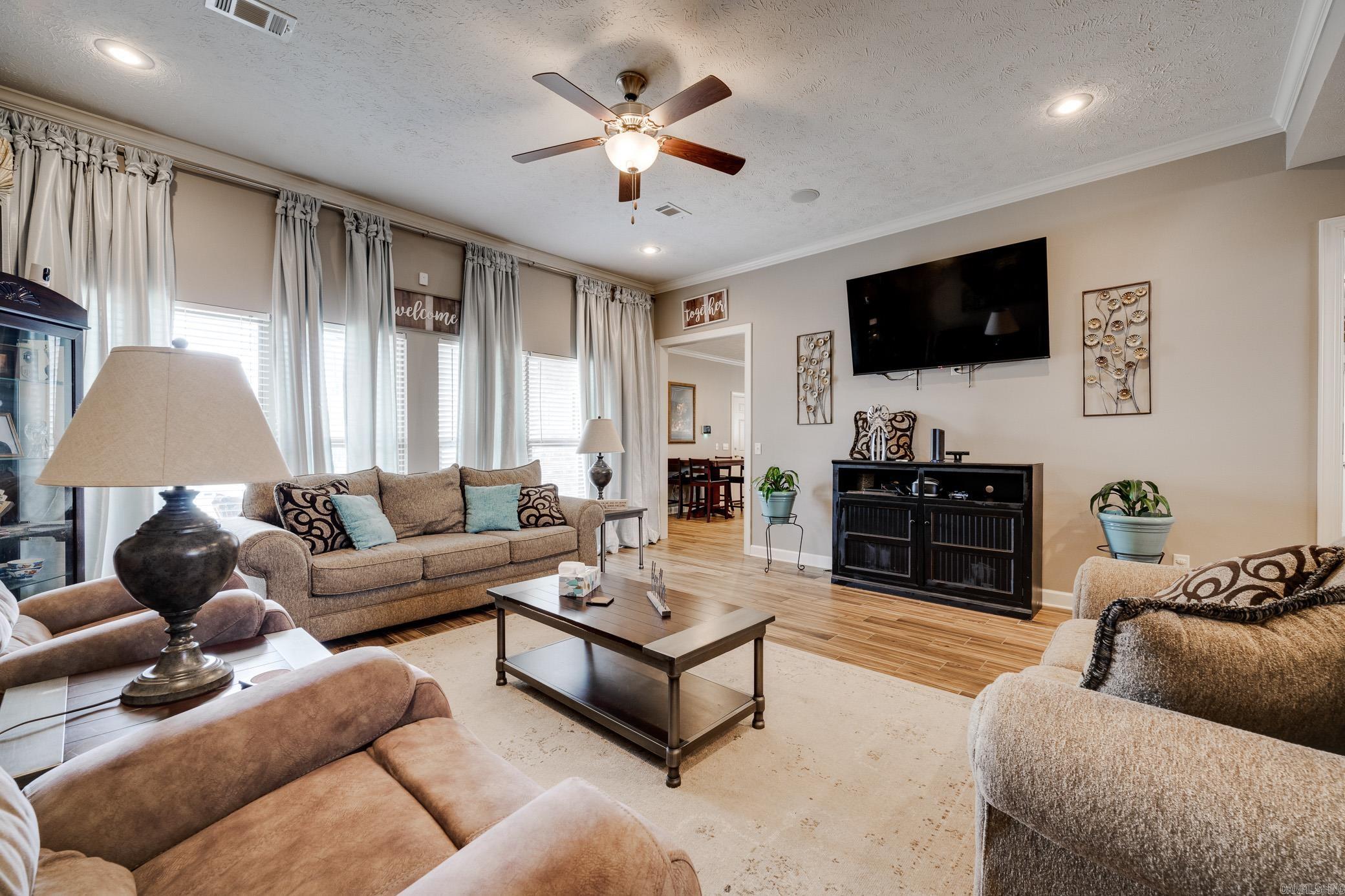 1605 Sylar Circle