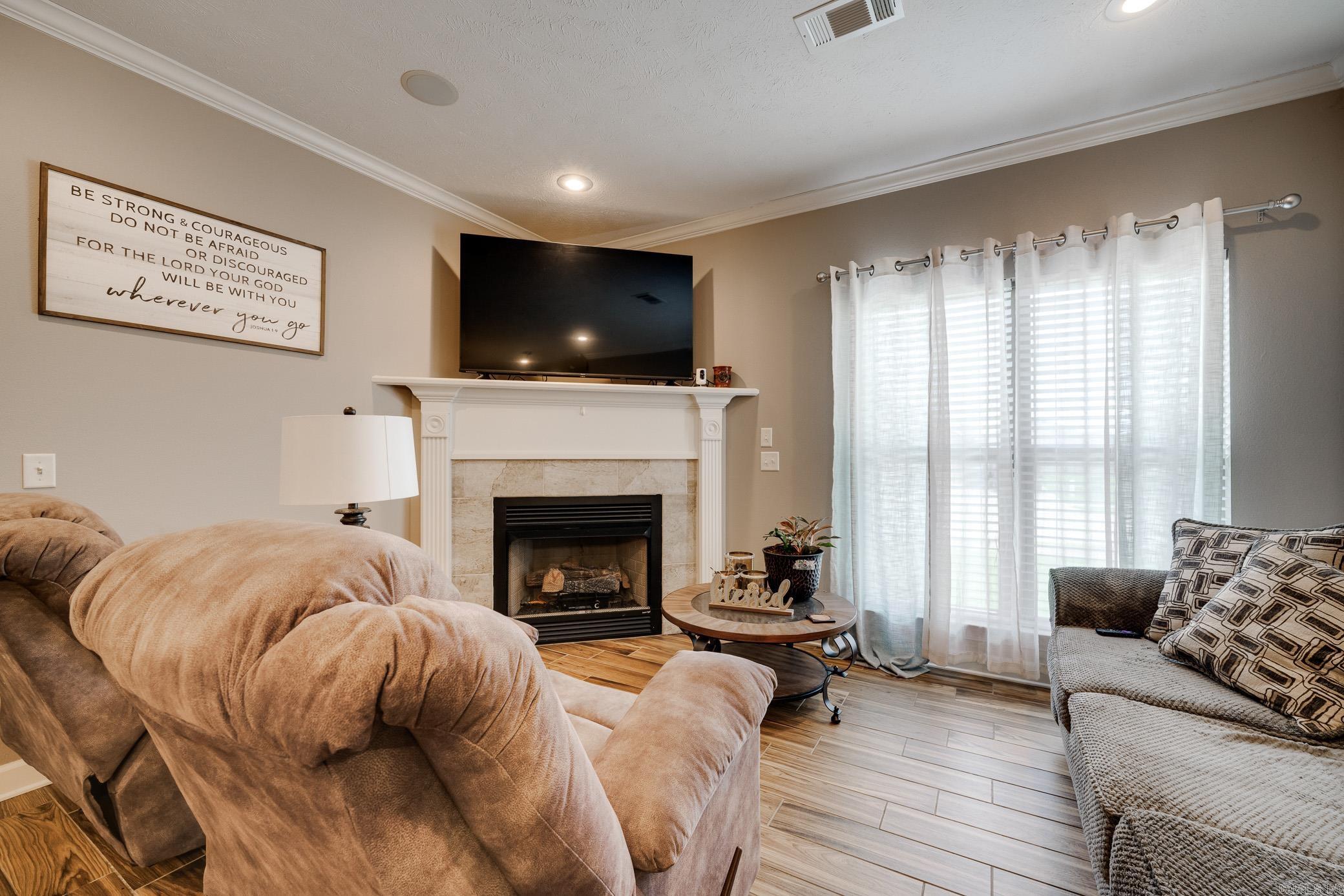 1605 Sylar Circle