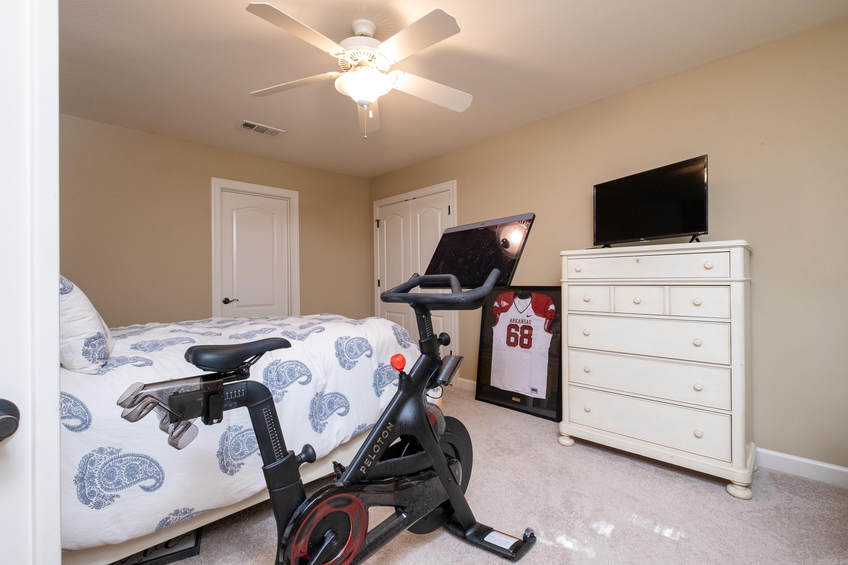 12 Wood Sorrel Point