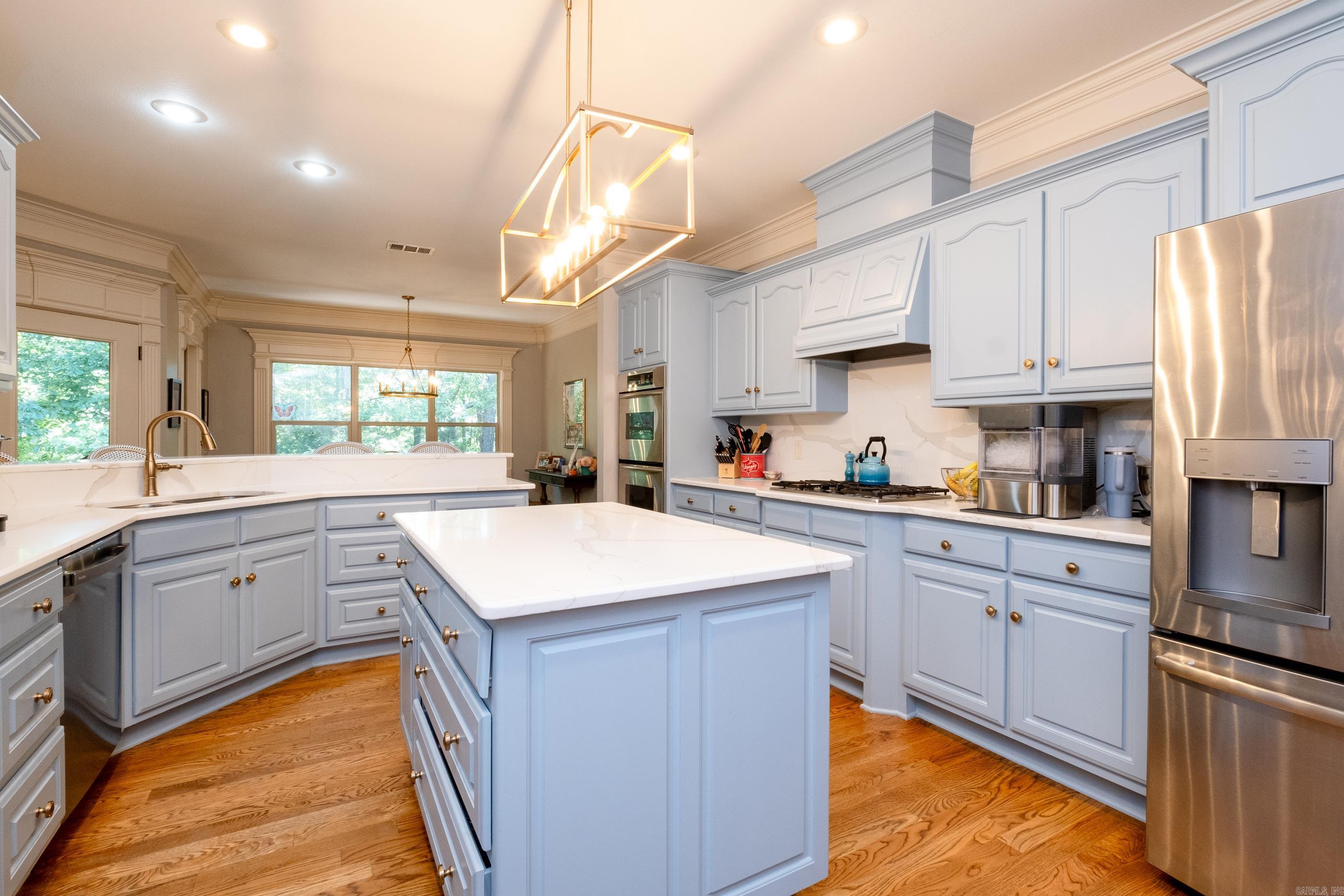 12 Wood Sorrel Point