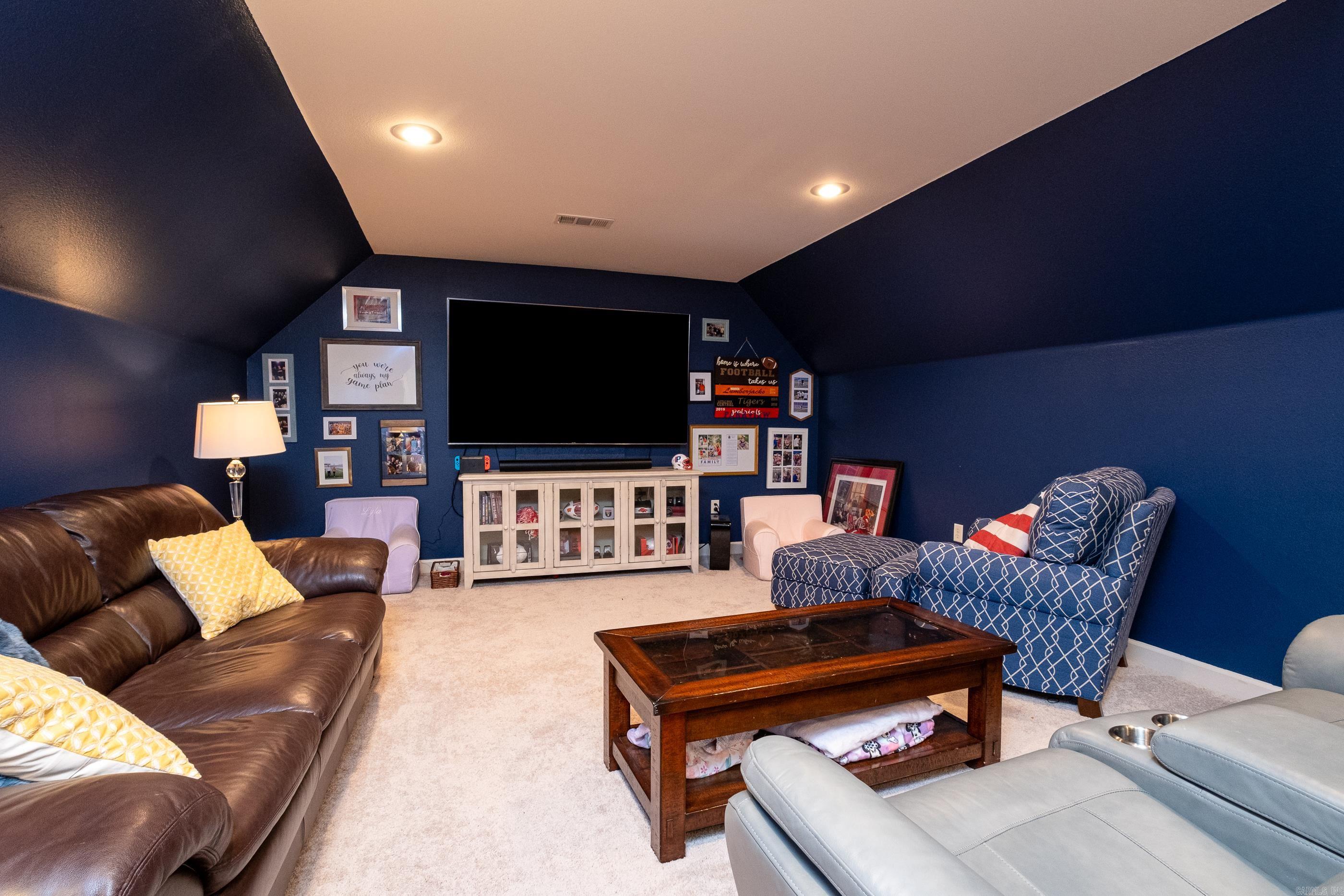 12 Wood Sorrel Point