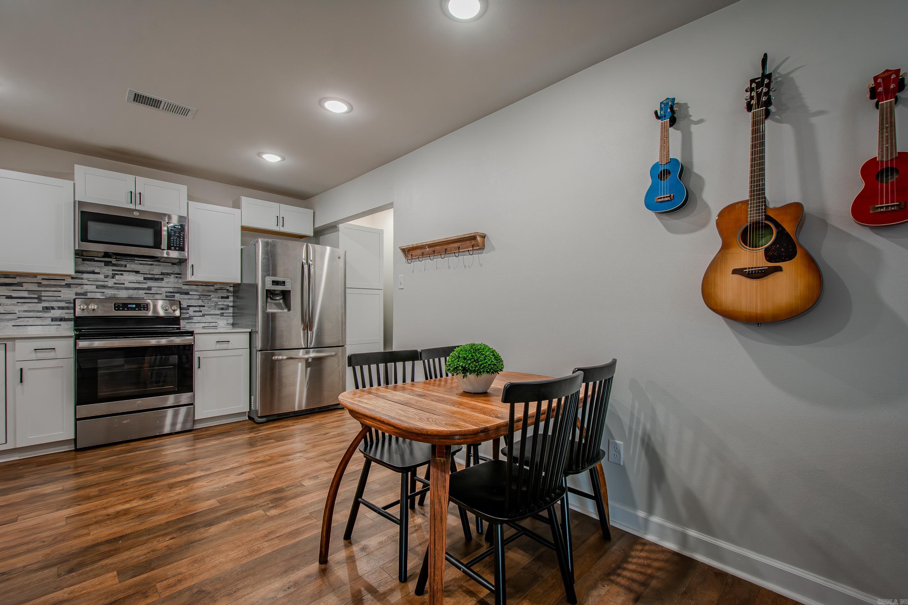 1810 Mesquite Circle