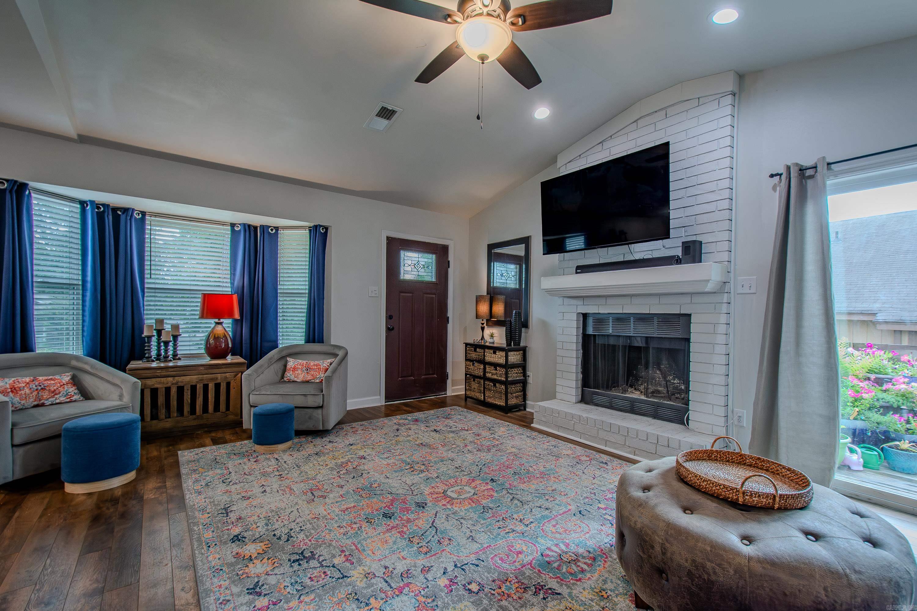 1810 Mesquite Circle