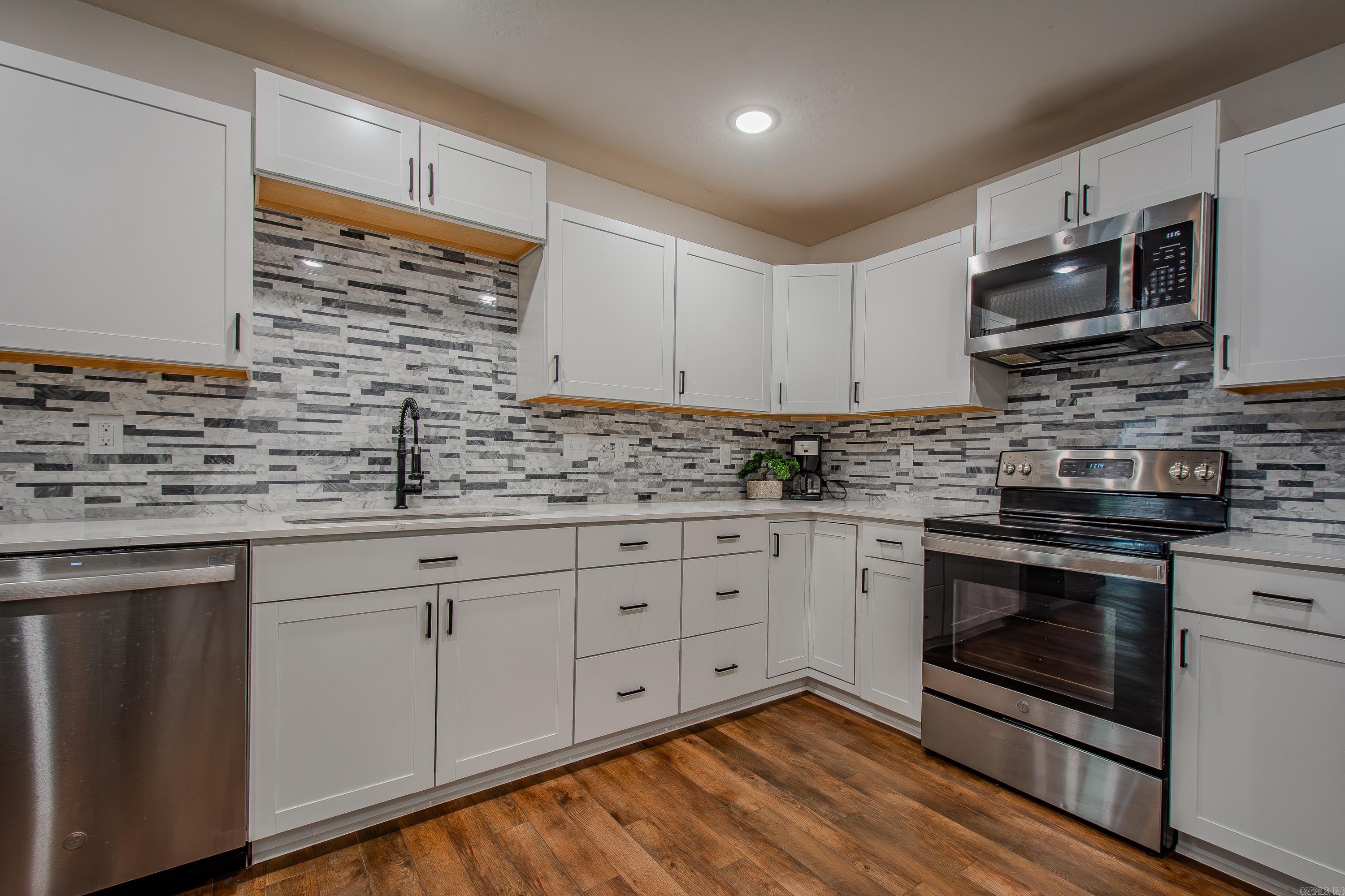 1810 Mesquite Circle