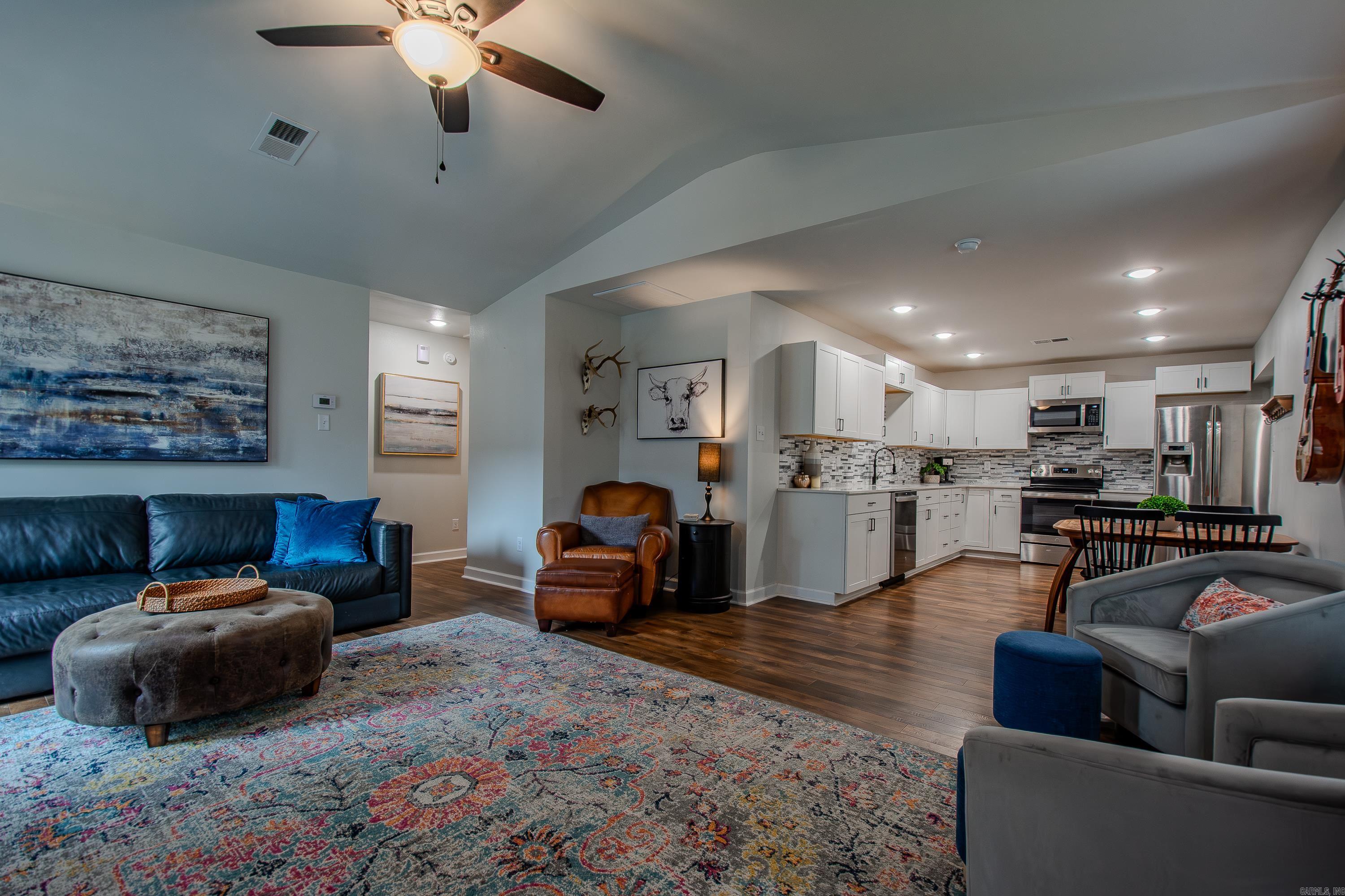 1810 Mesquite Circle