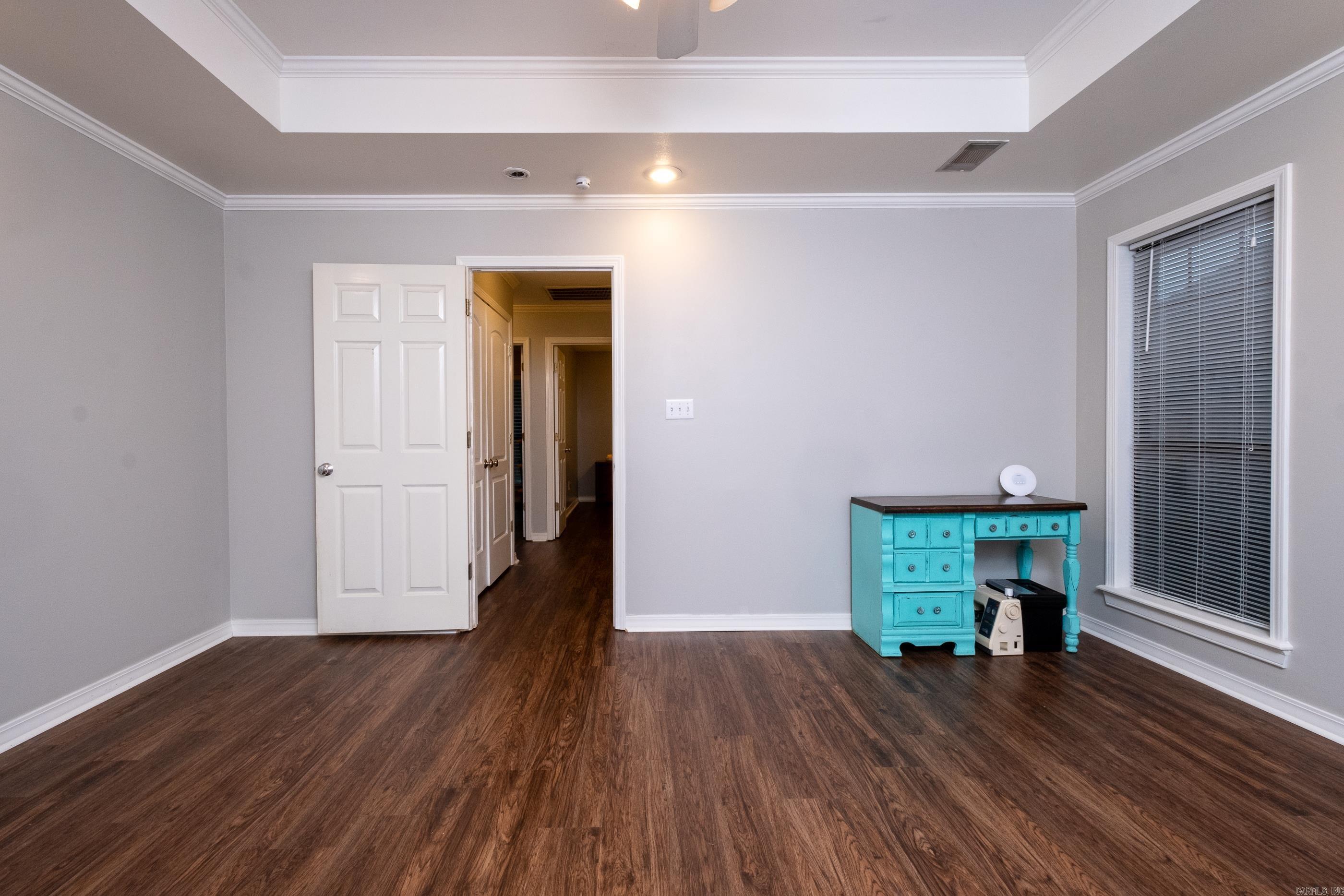 198 Diamond Pointe Drive