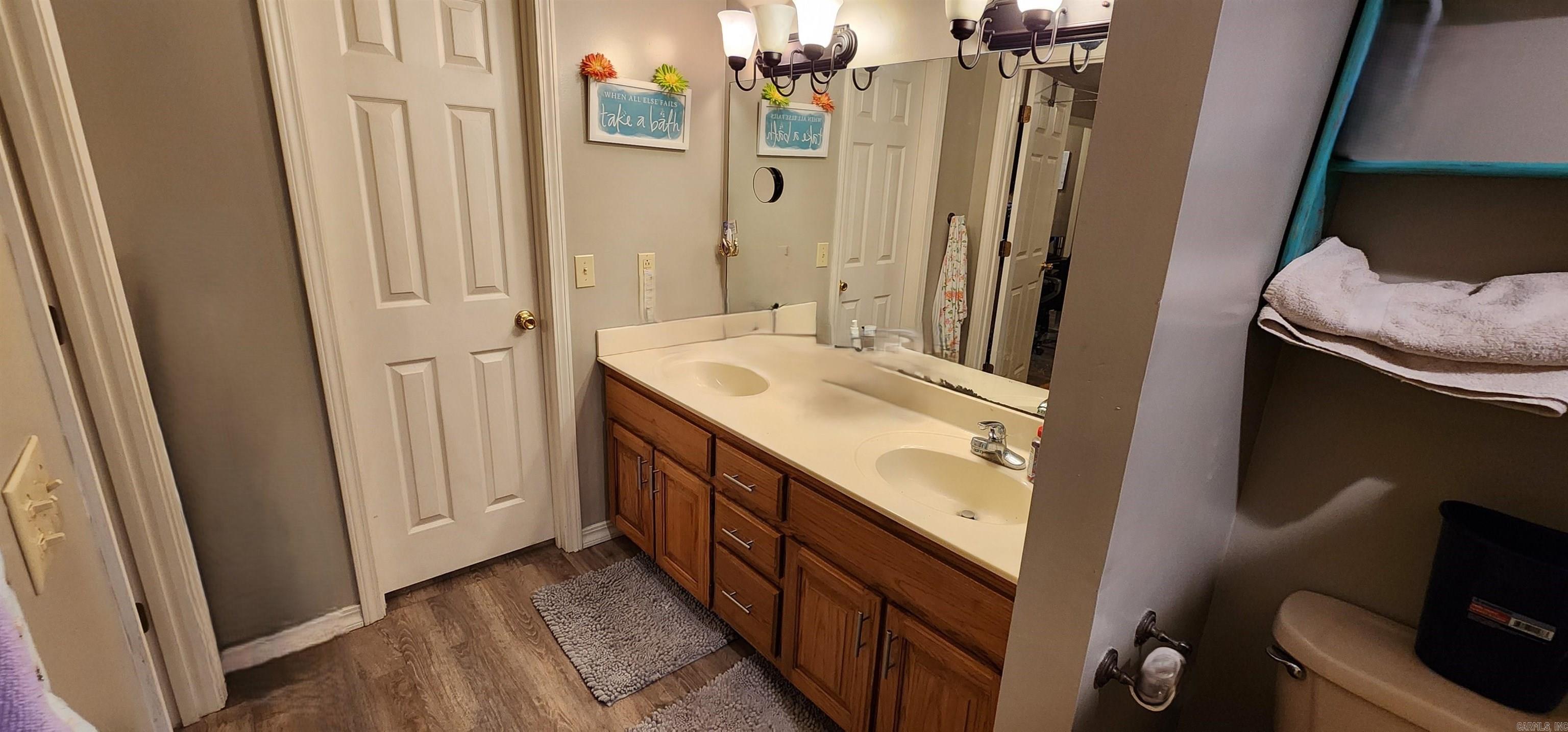 1721 Lemons St Street