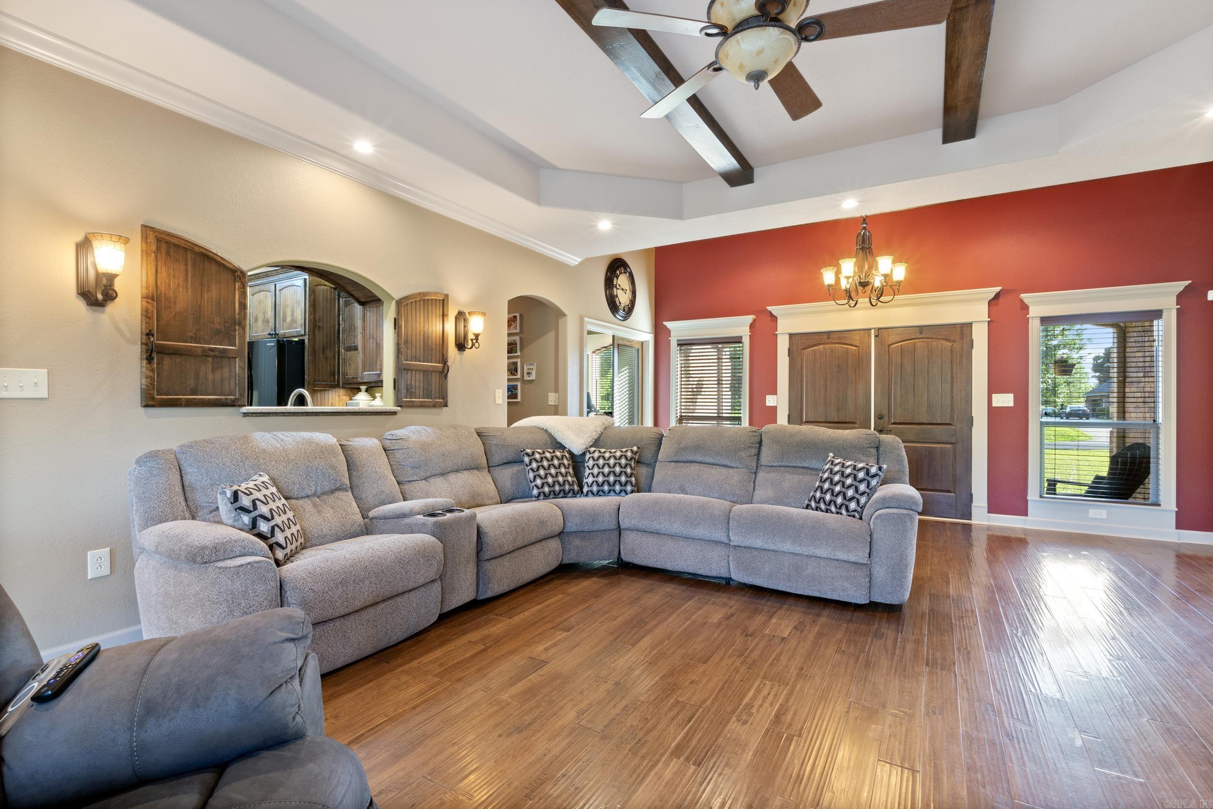 8 Sequoia Drive