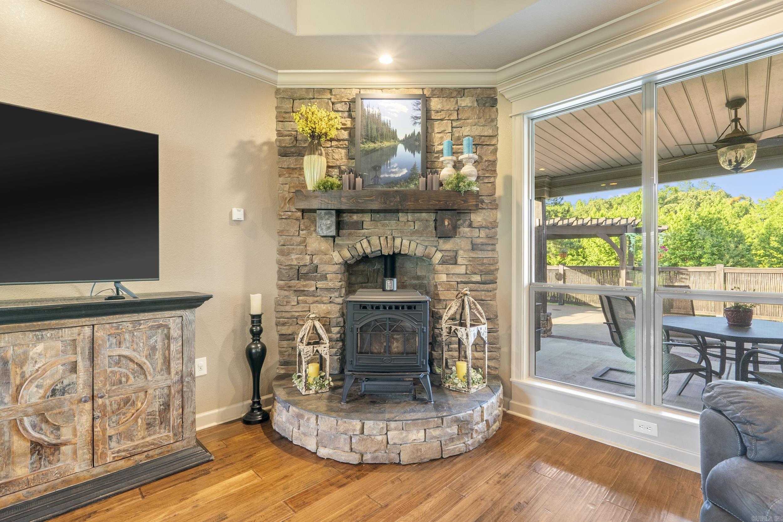 8 Sequoia Drive