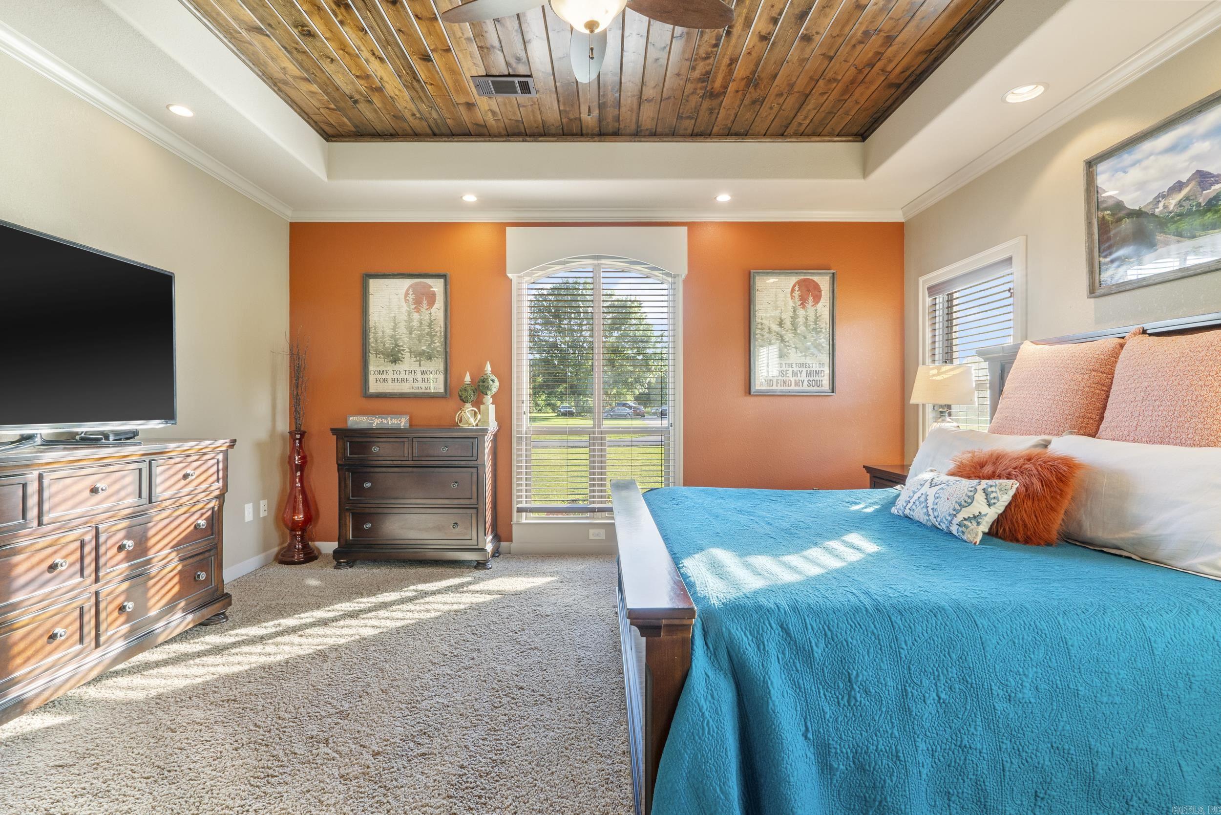 8 Sequoia Drive