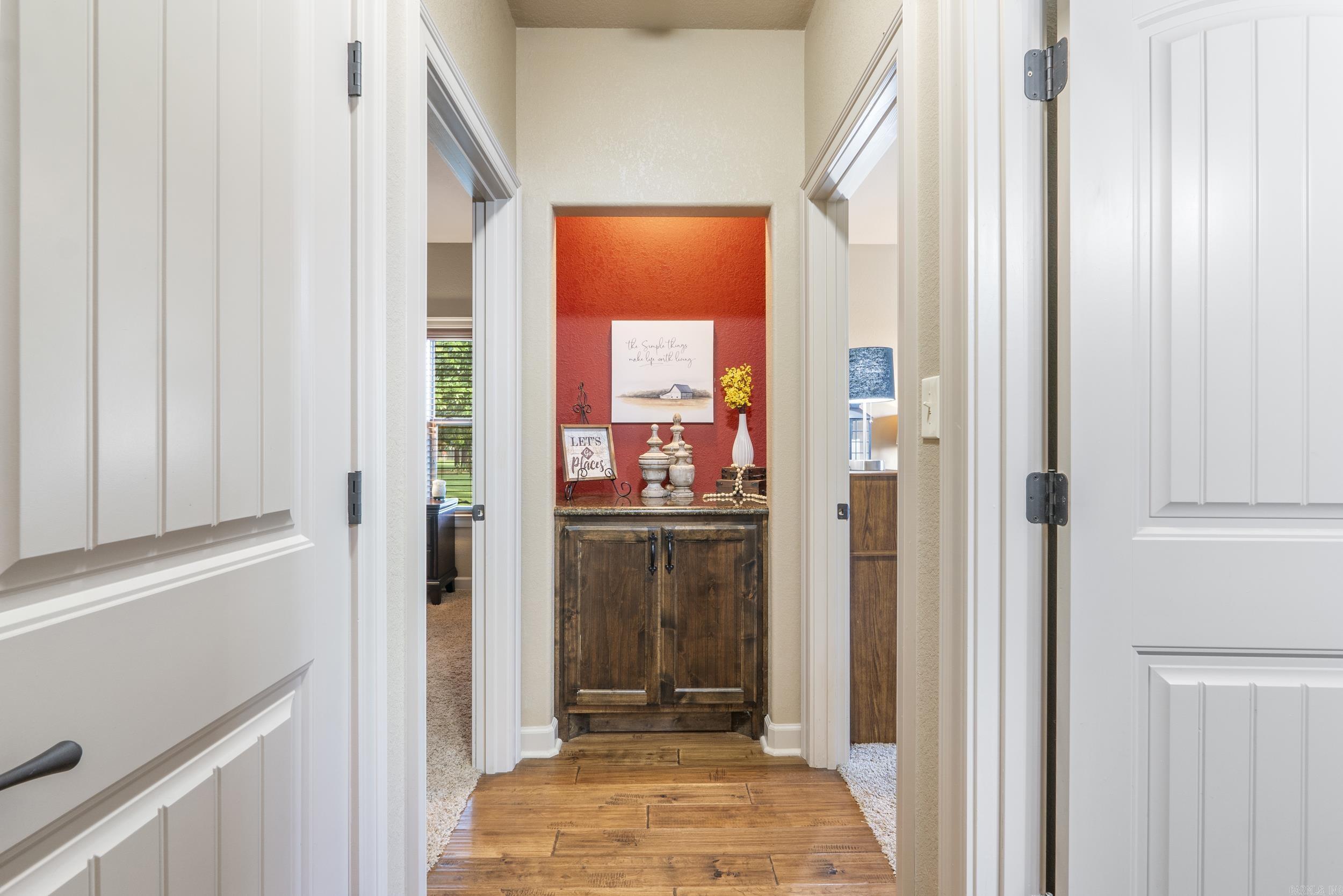 8 Sequoia Drive