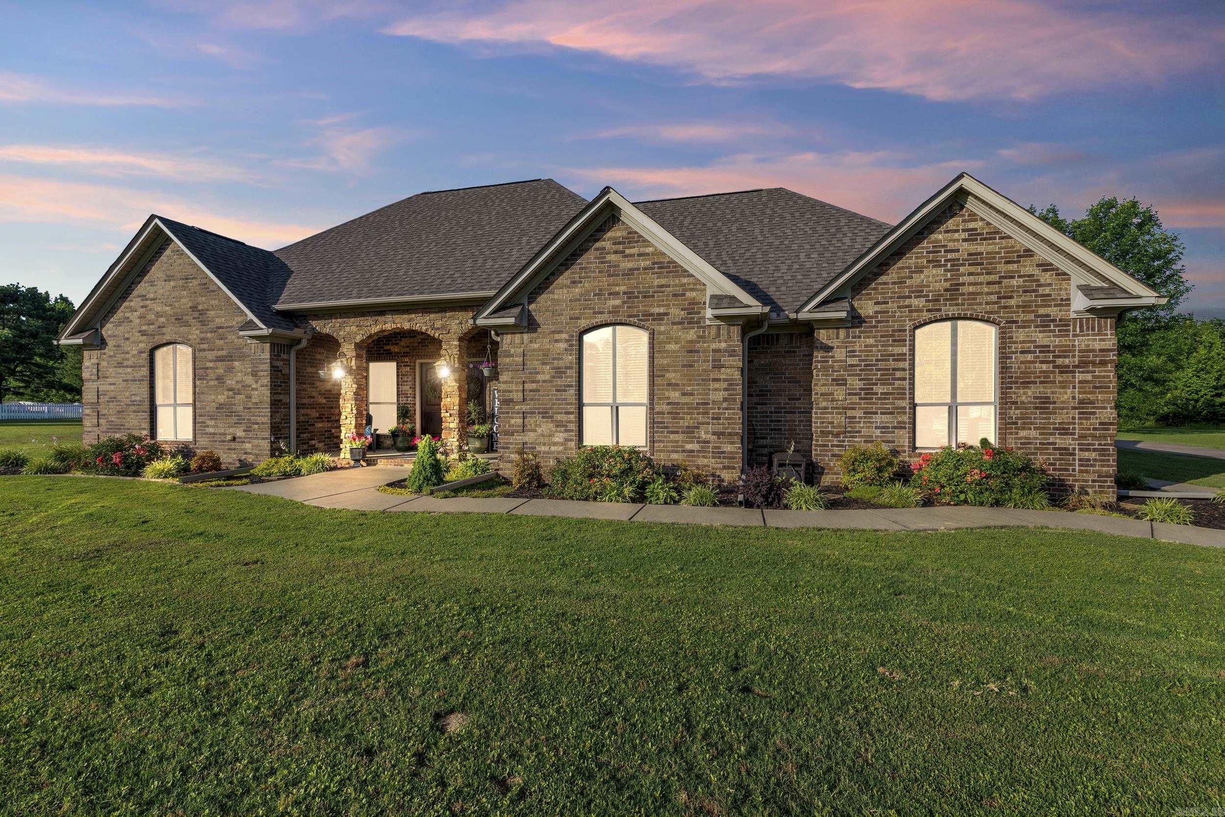8 Sequoia Drive