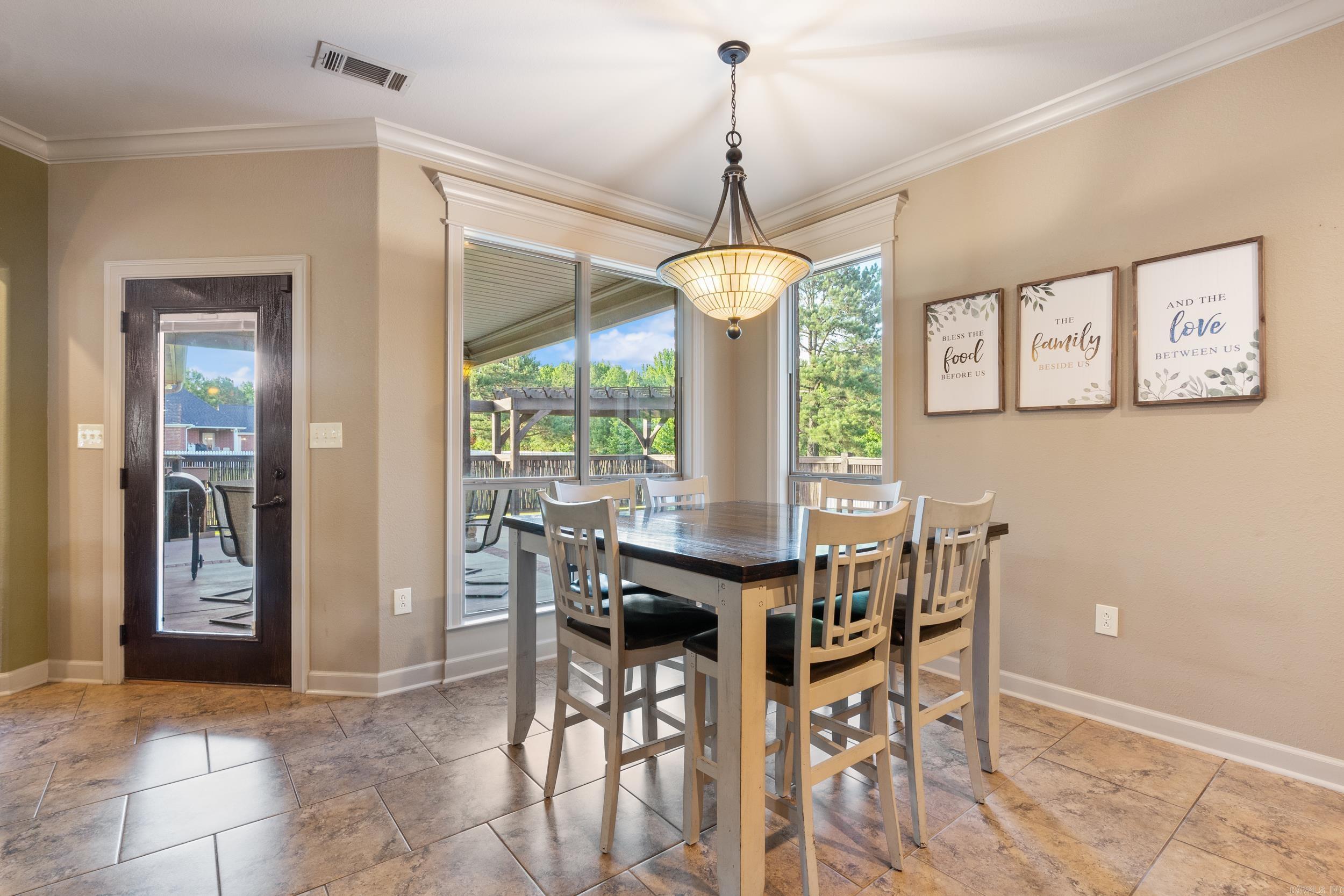 8 Sequoia Drive