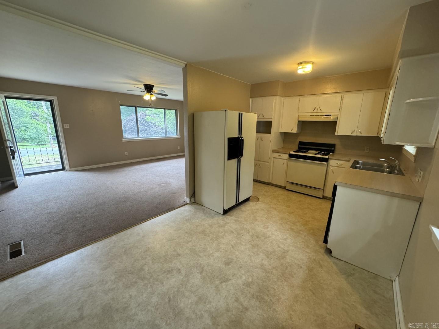 214 Cessna Circle