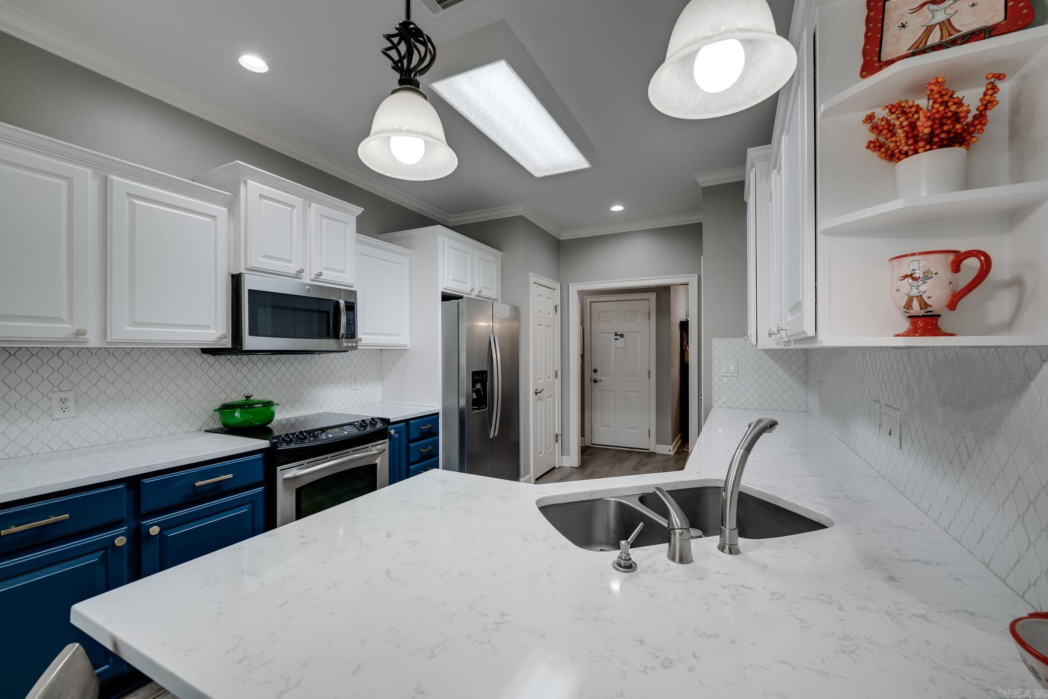11 Longfield Drive