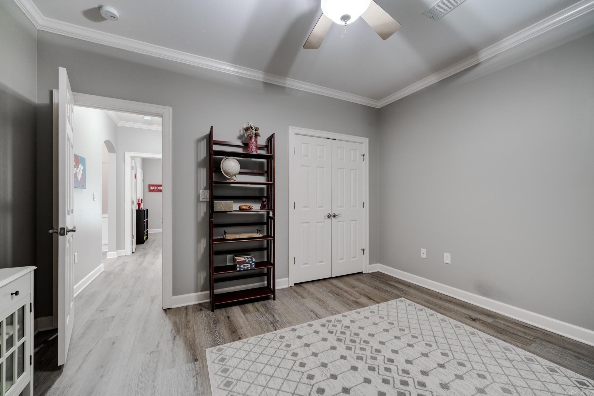 11 Longfield Drive