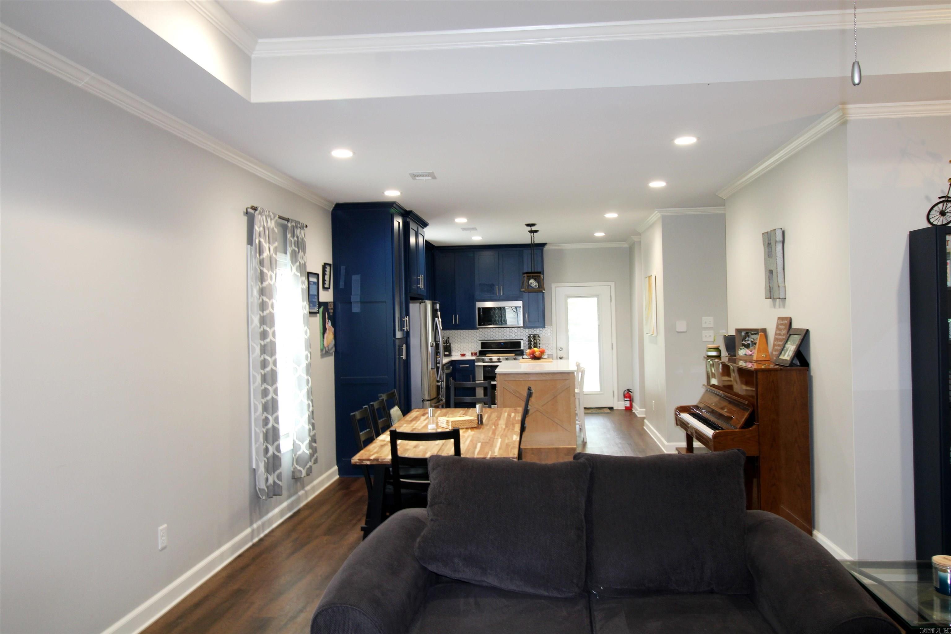 2809 Evonshire Drive