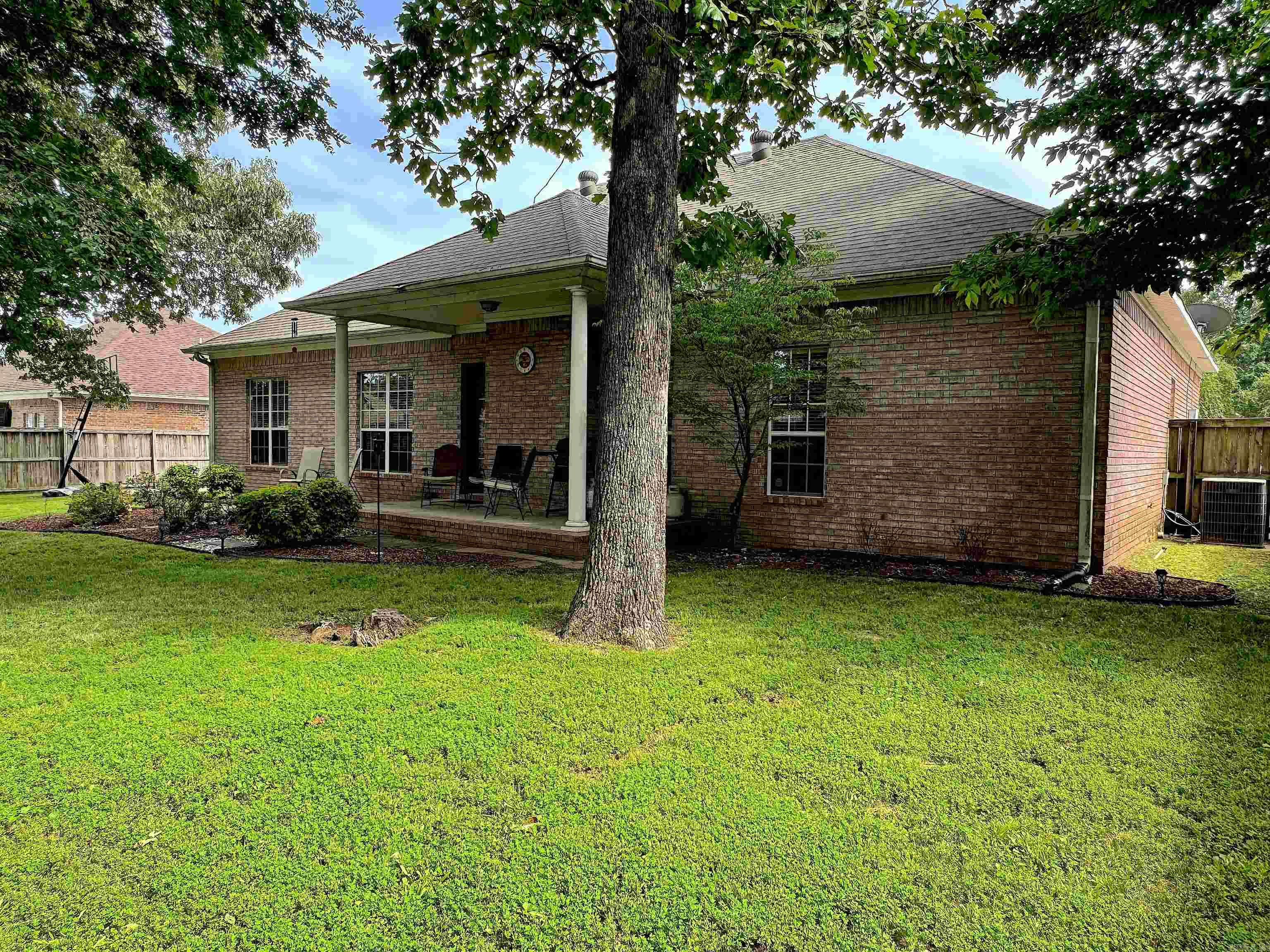 5140 April Drive