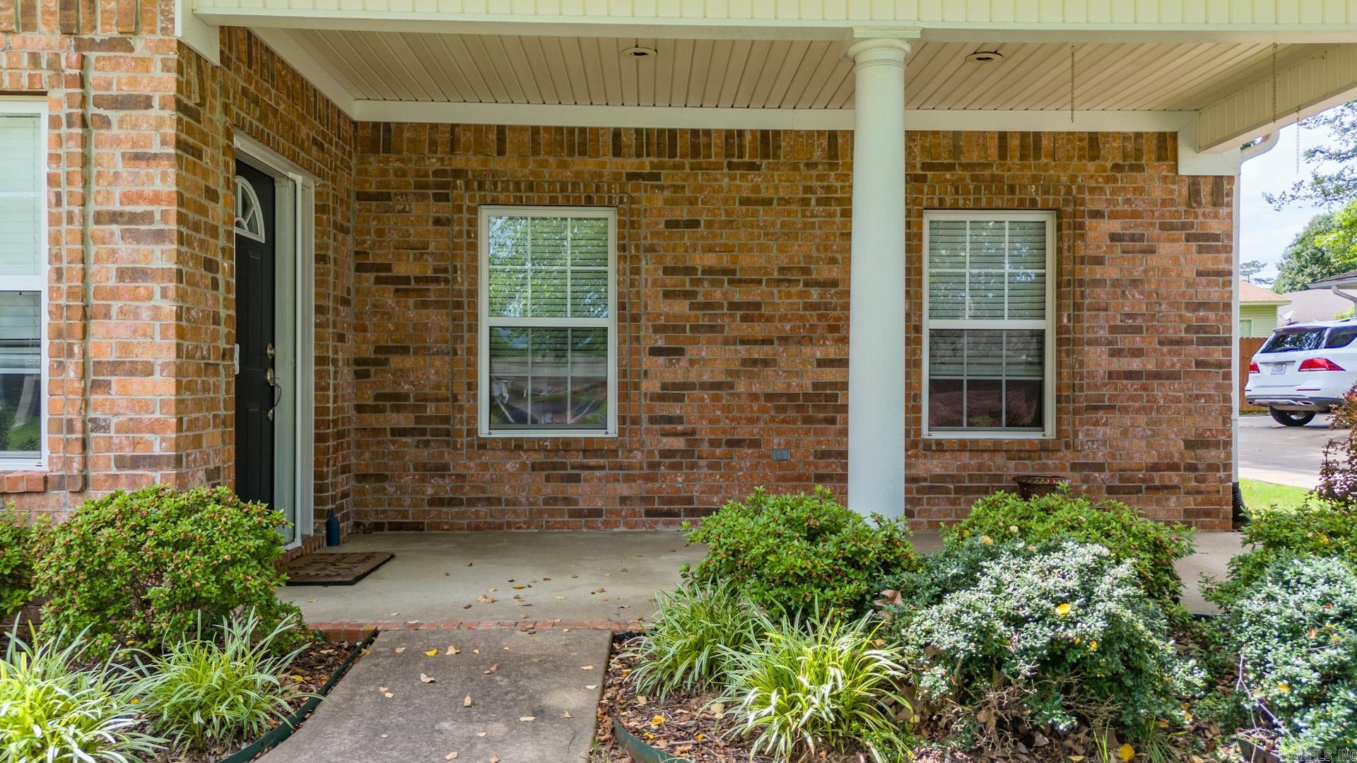 1103 Stagecoach Village