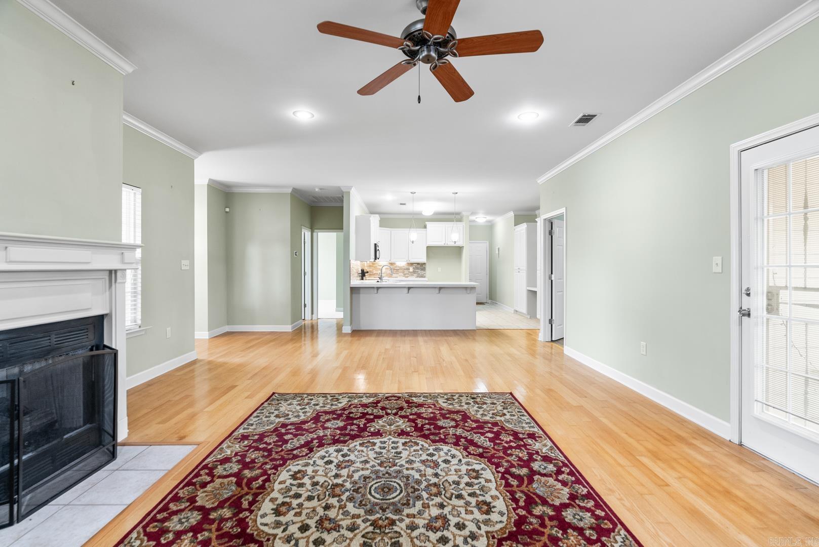 1103 Stagecoach Village