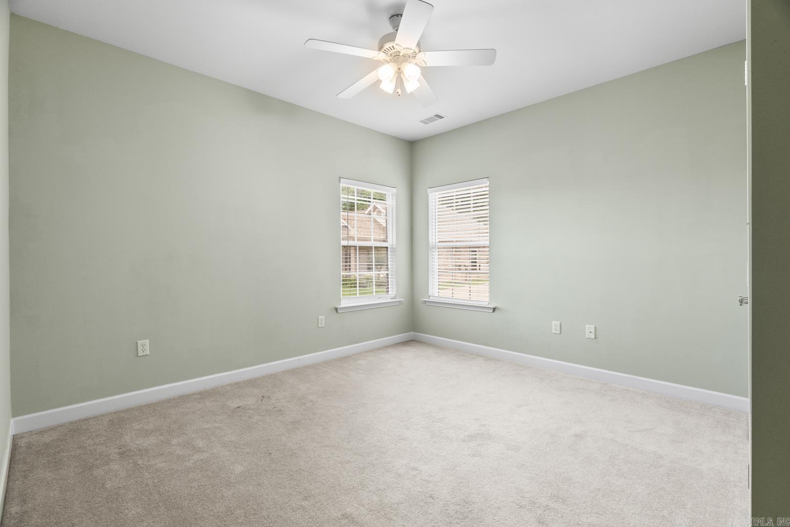 1103 Stagecoach Village