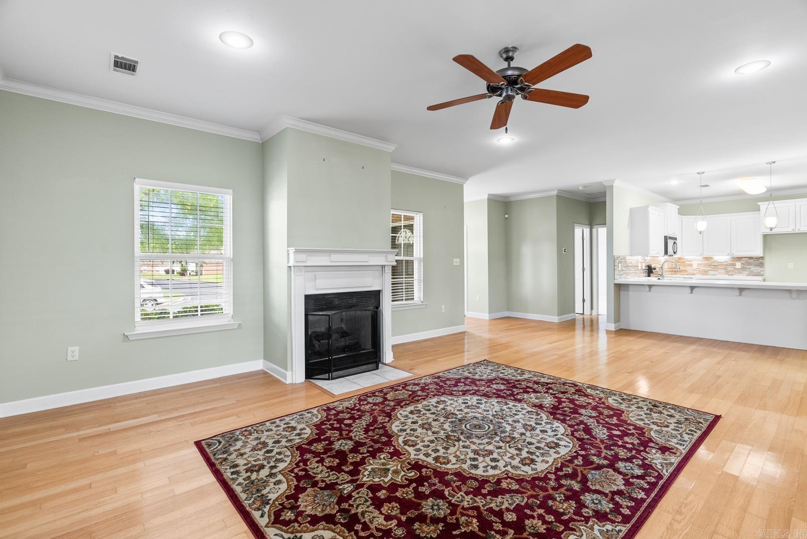 1103 Stagecoach Village