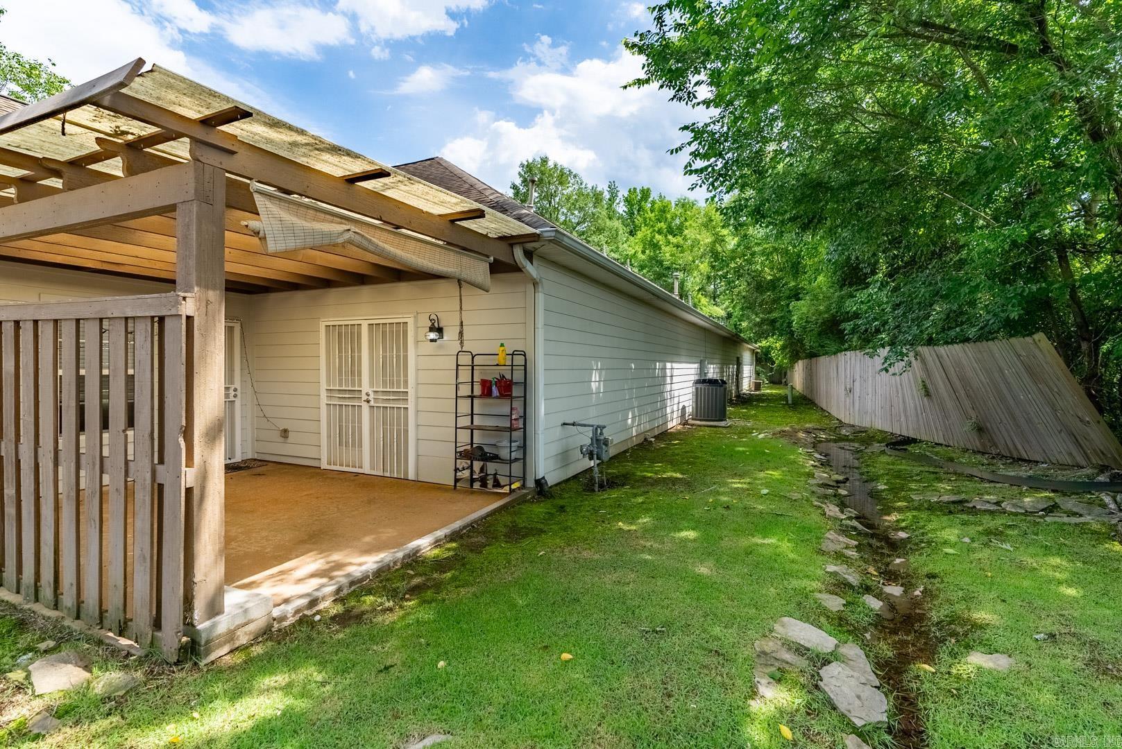 1103 Stagecoach Village