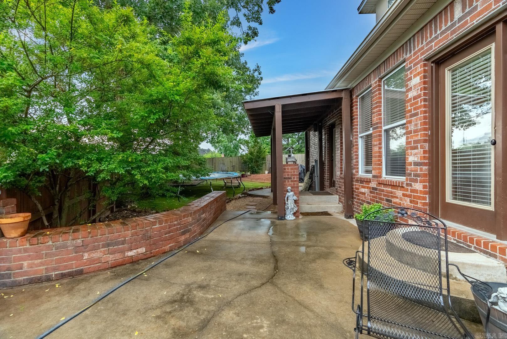 102 Southshore Dr
