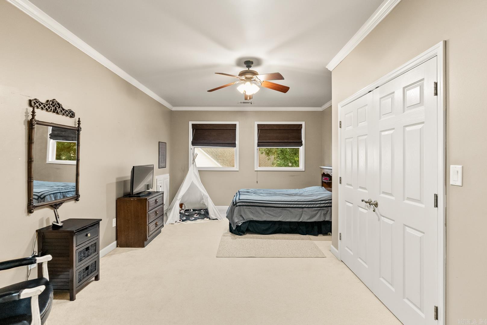 102 Southshore Dr