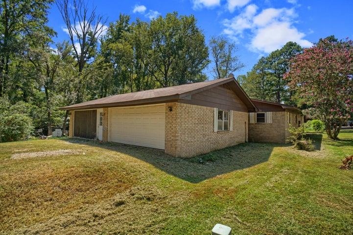 36 W Walker Drive
