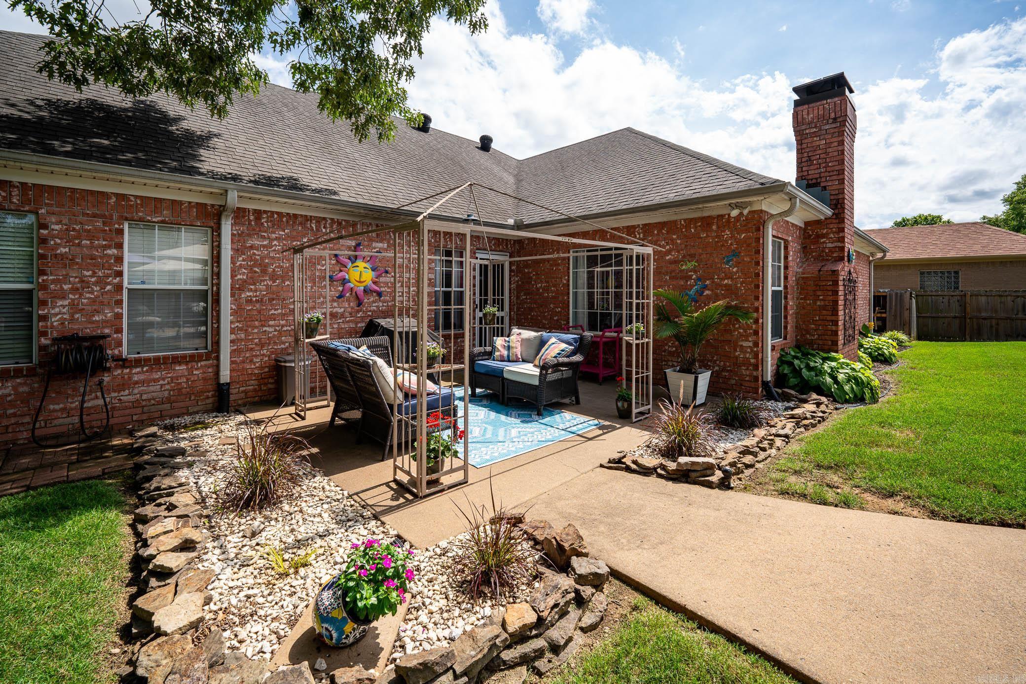 2970 Dallas Loop