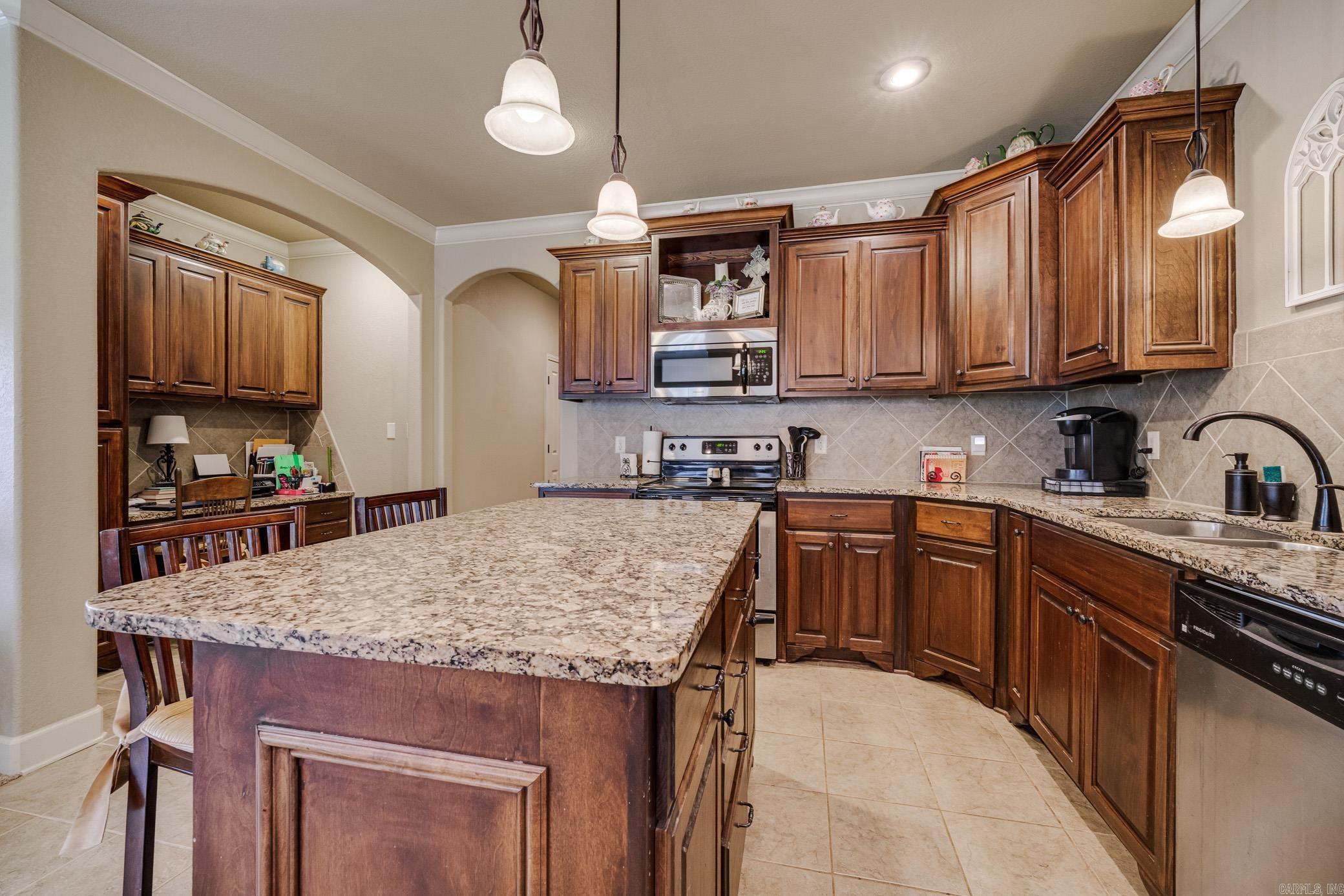 1205 Crosspoint Road