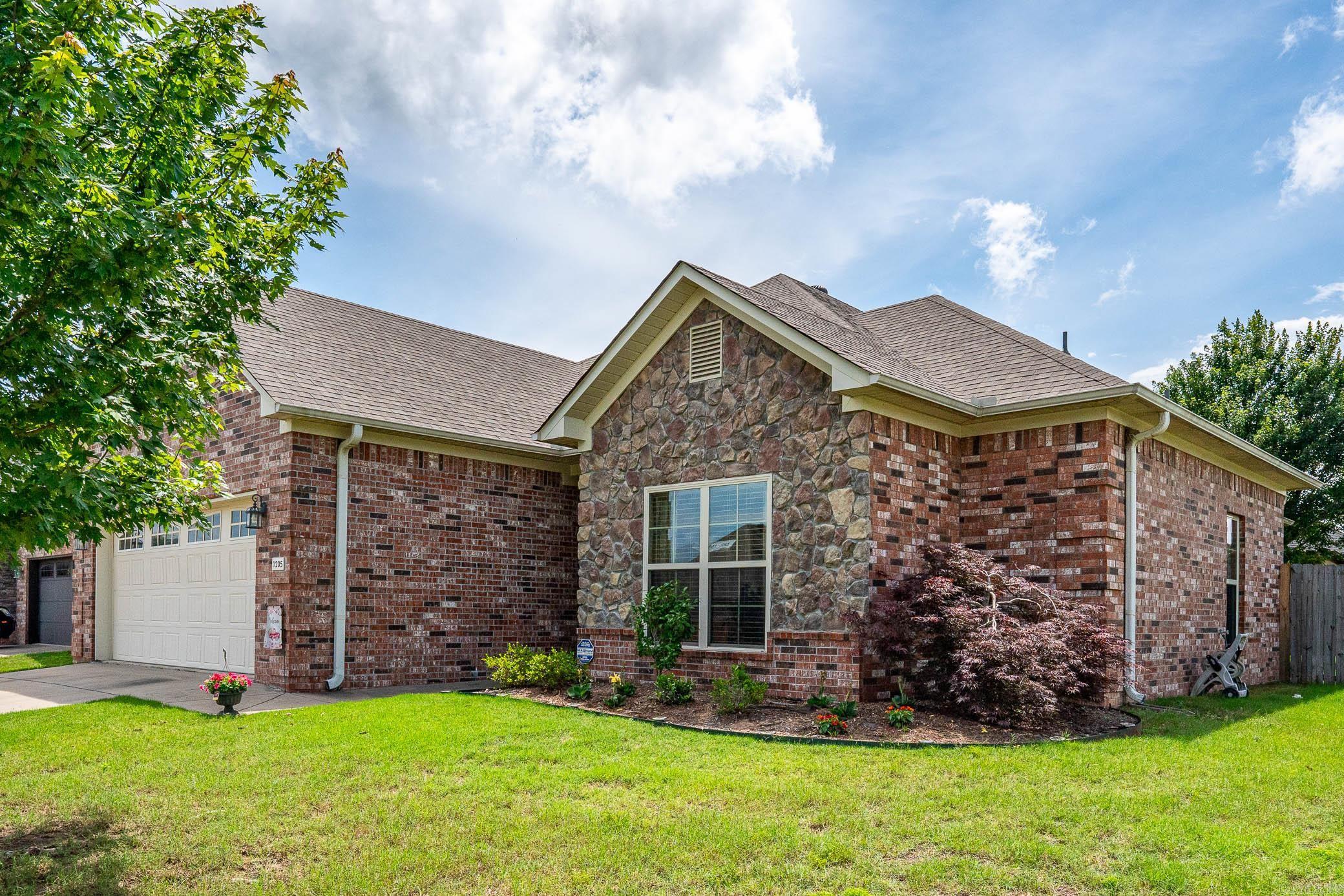 1205 Crosspoint Road