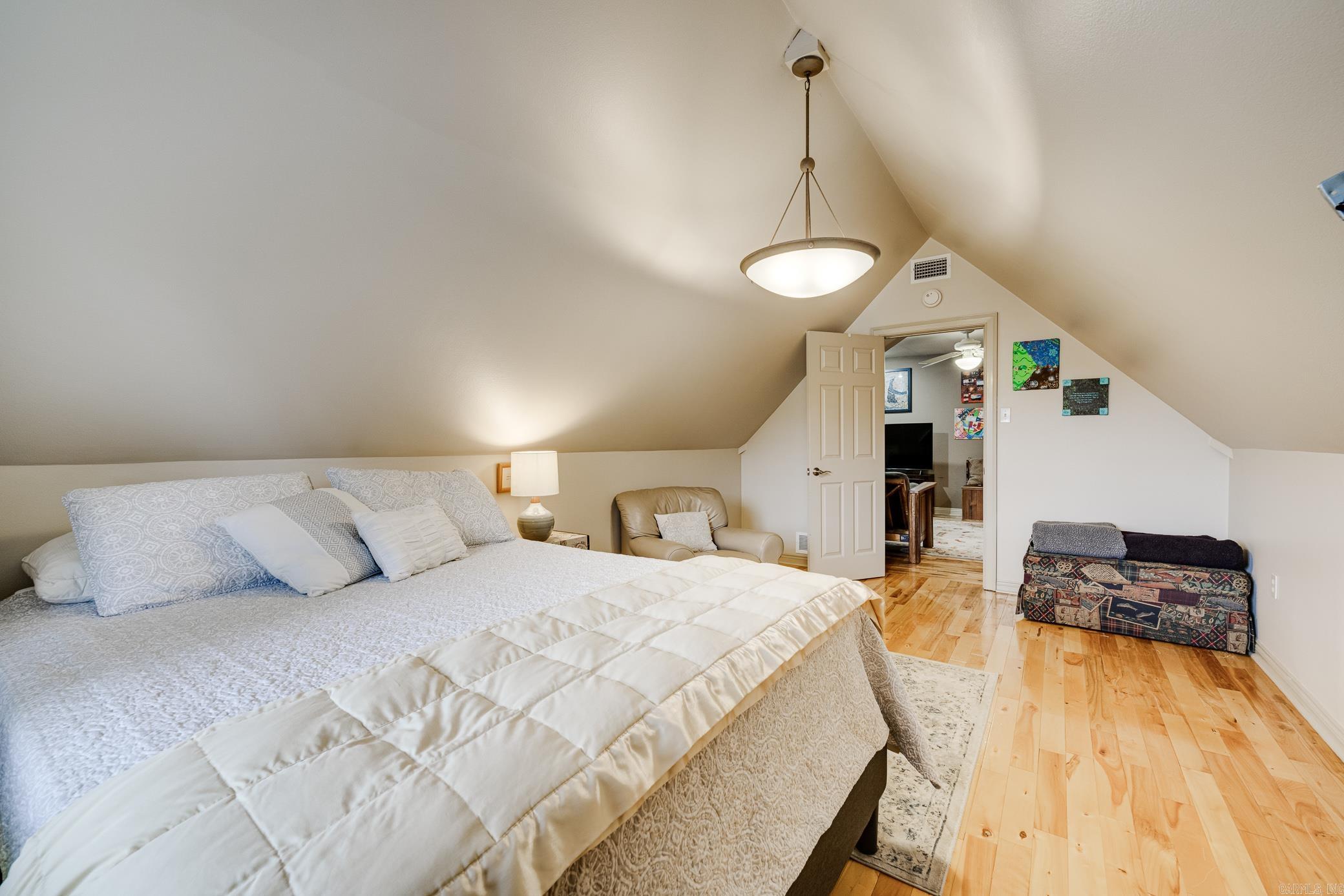 2550 Adamsbrooke Drive