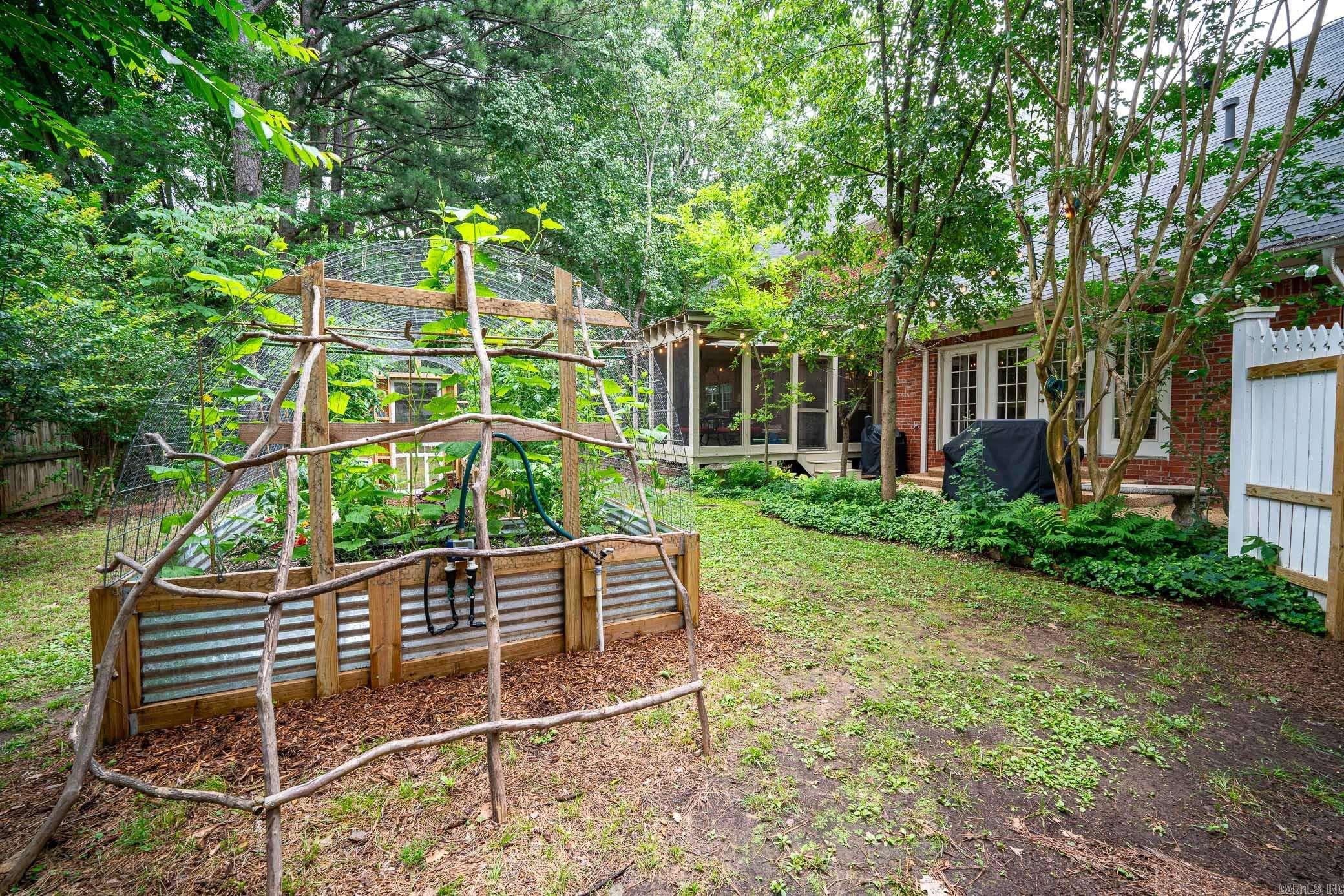 2550 Adamsbrooke Drive