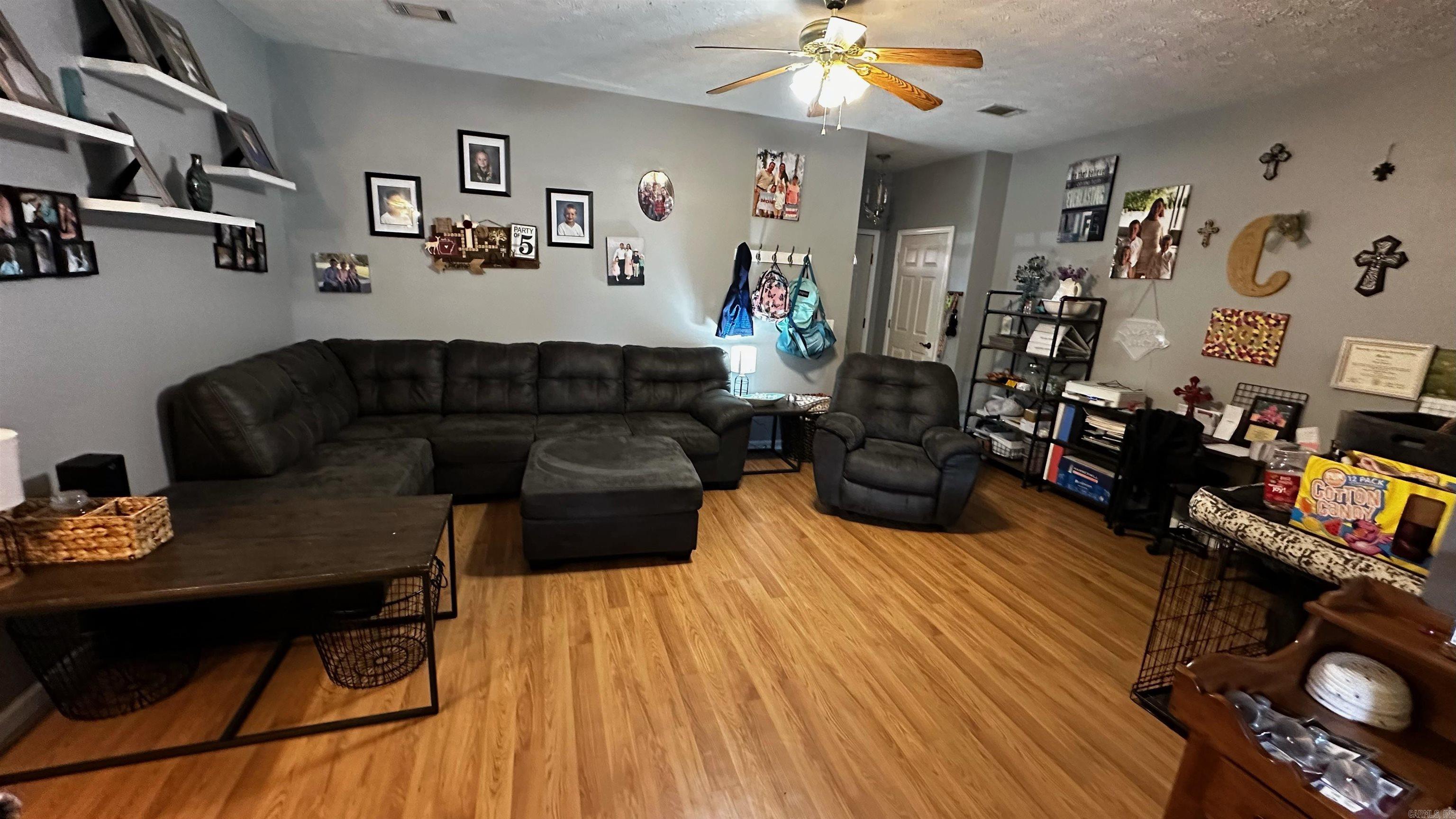 2855 Makenzie Drive