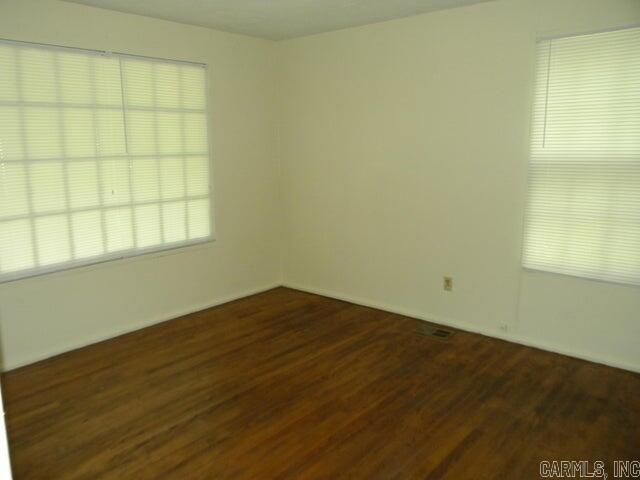1401 N Detroit