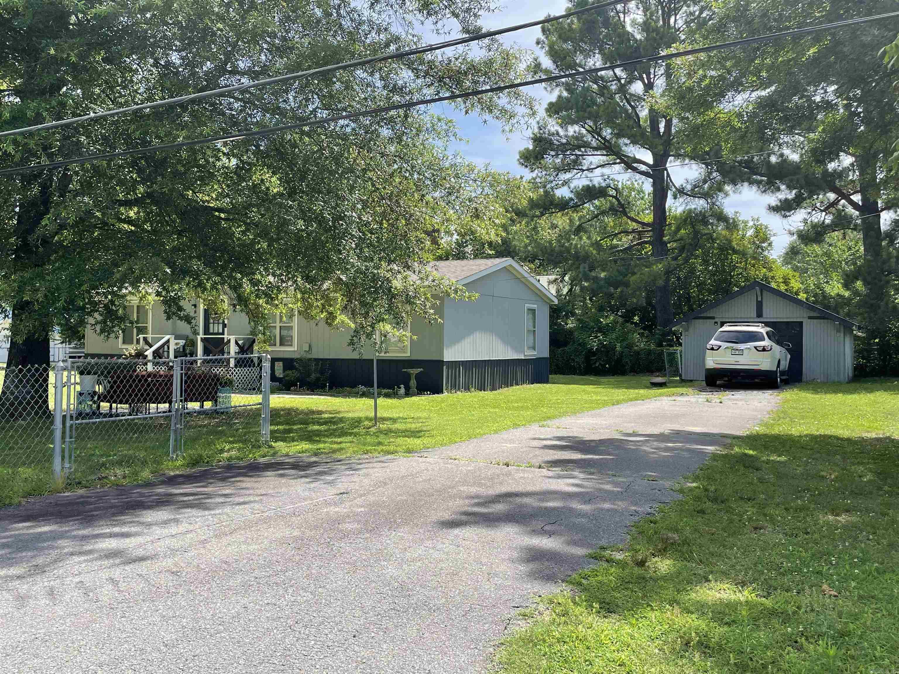 39 4th Street