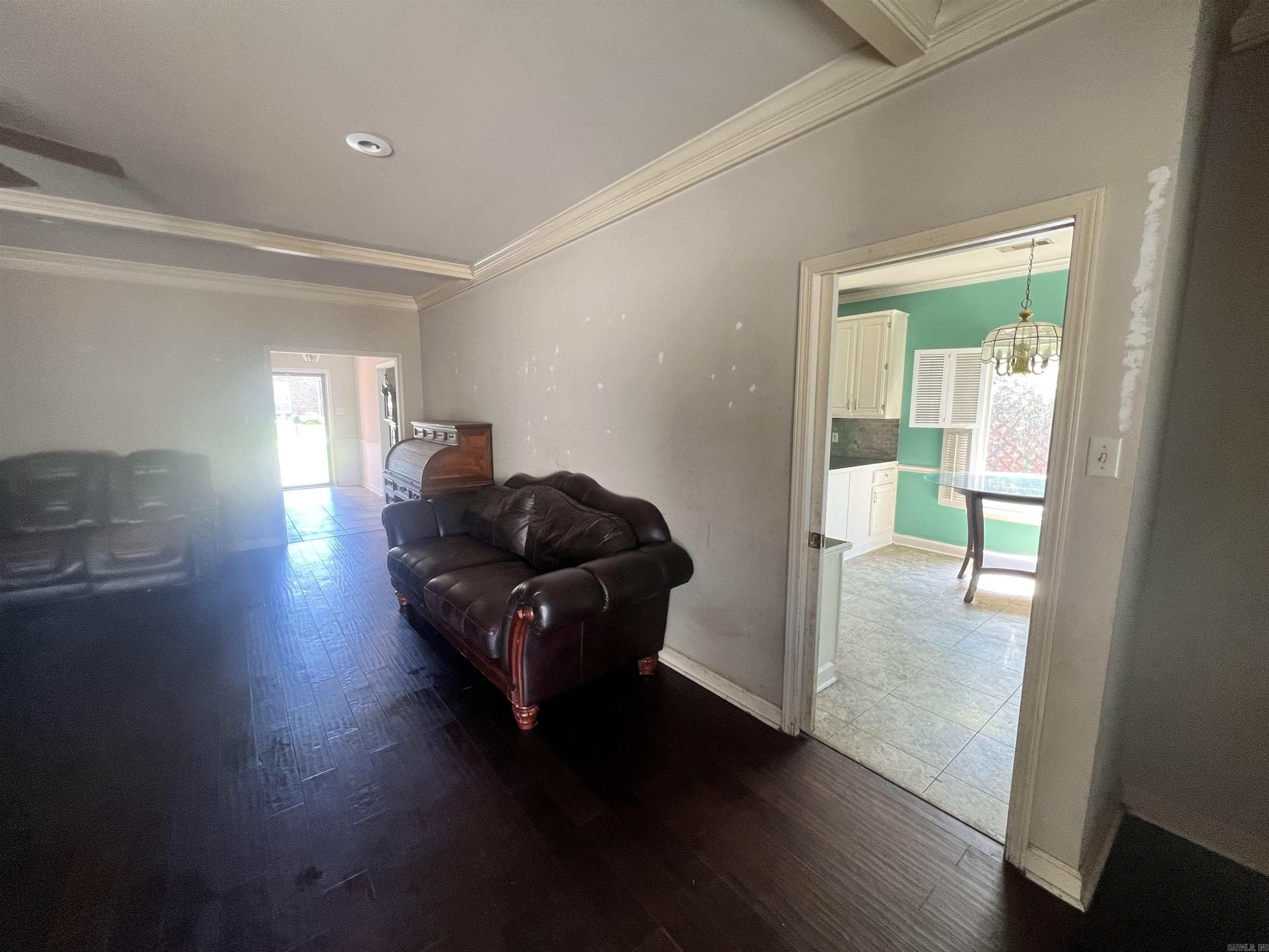 8 Carmel Valley Lane