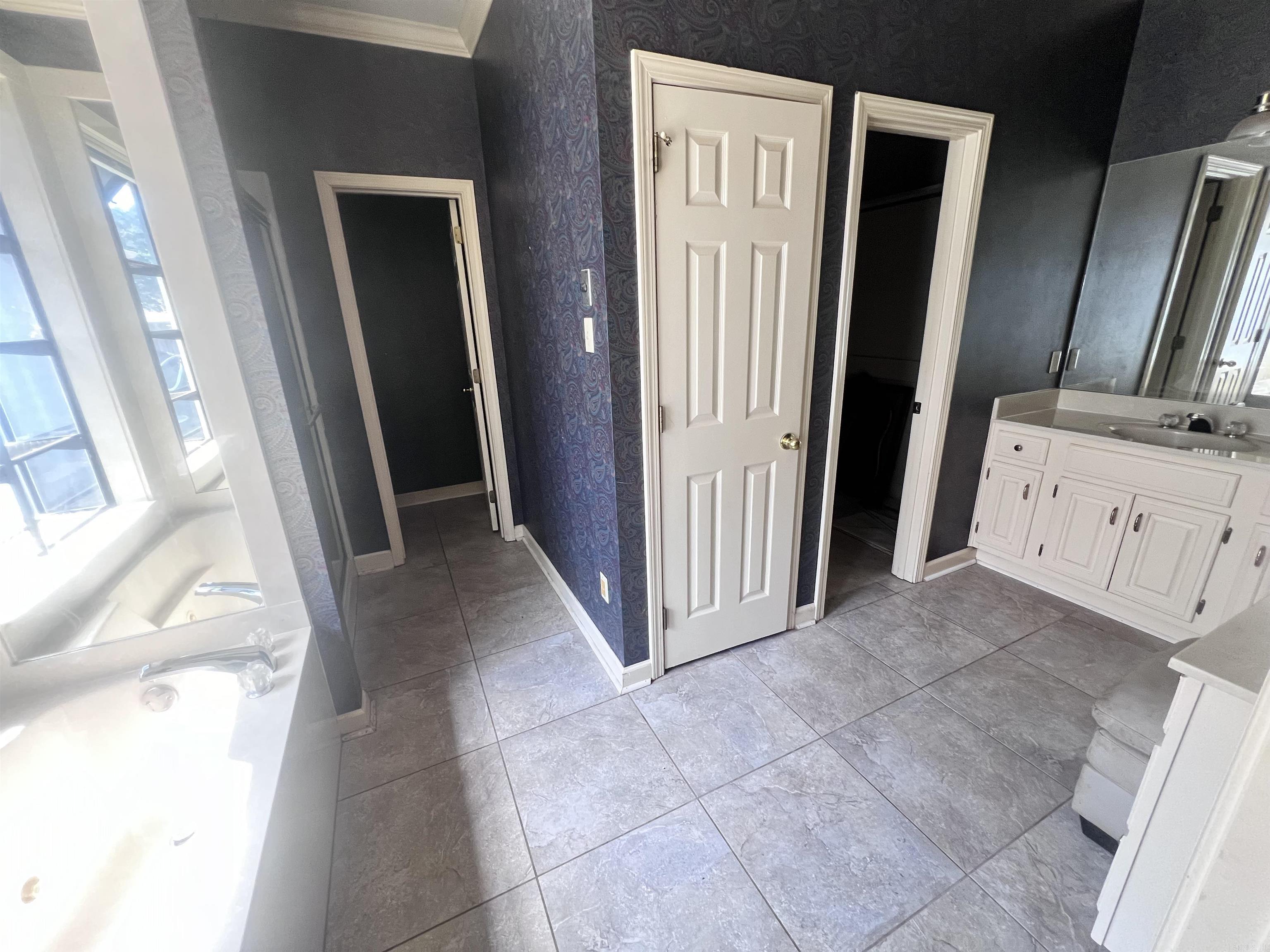 8 Carmel Valley Lane