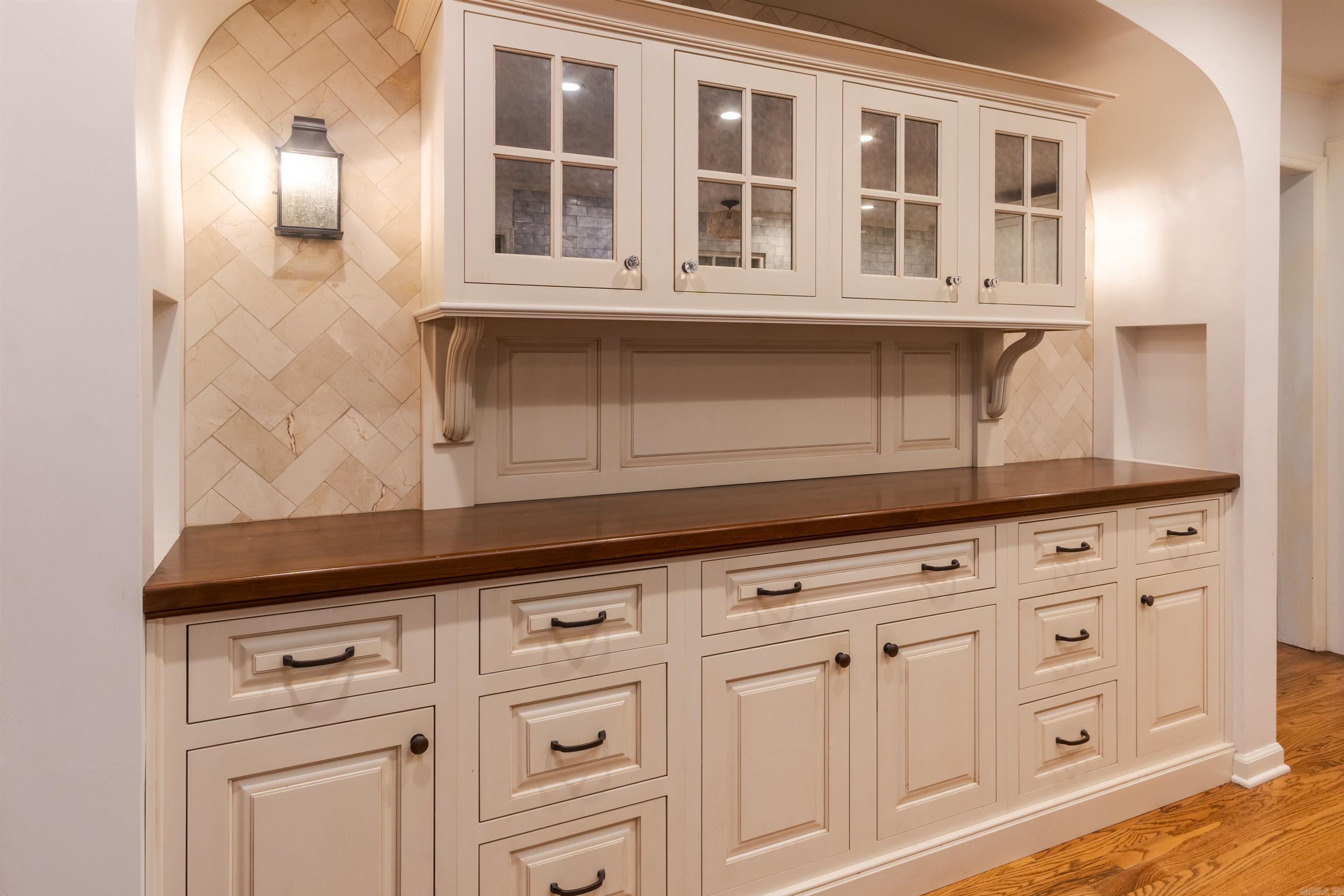 5917 Buffalo River Road