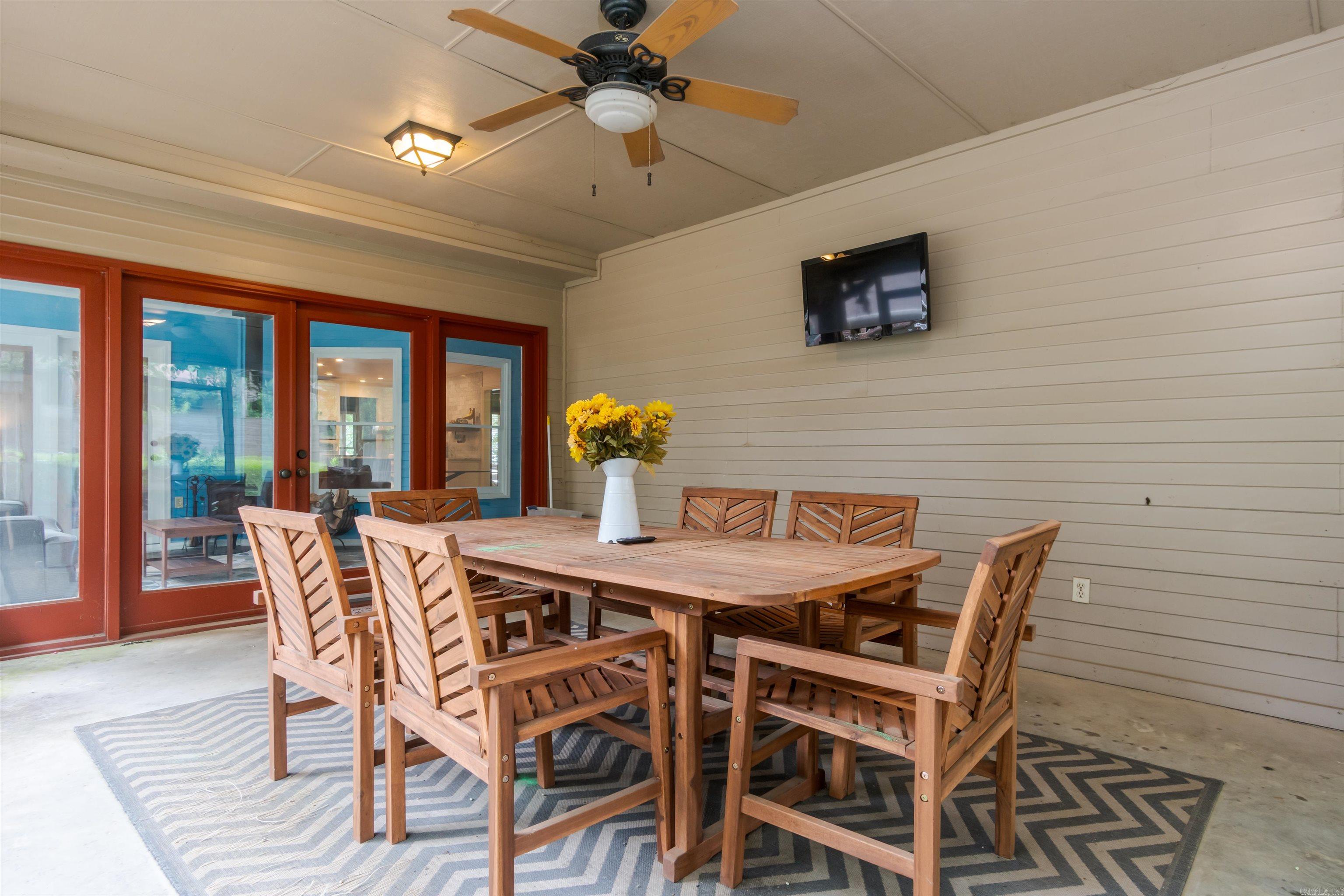 5917 Buffalo River Road