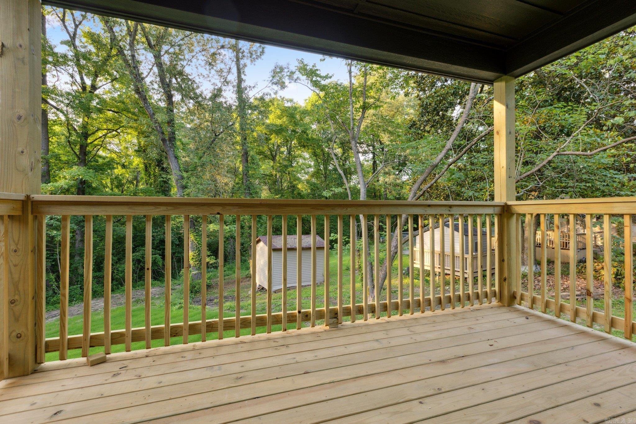 907 Grapevine Street