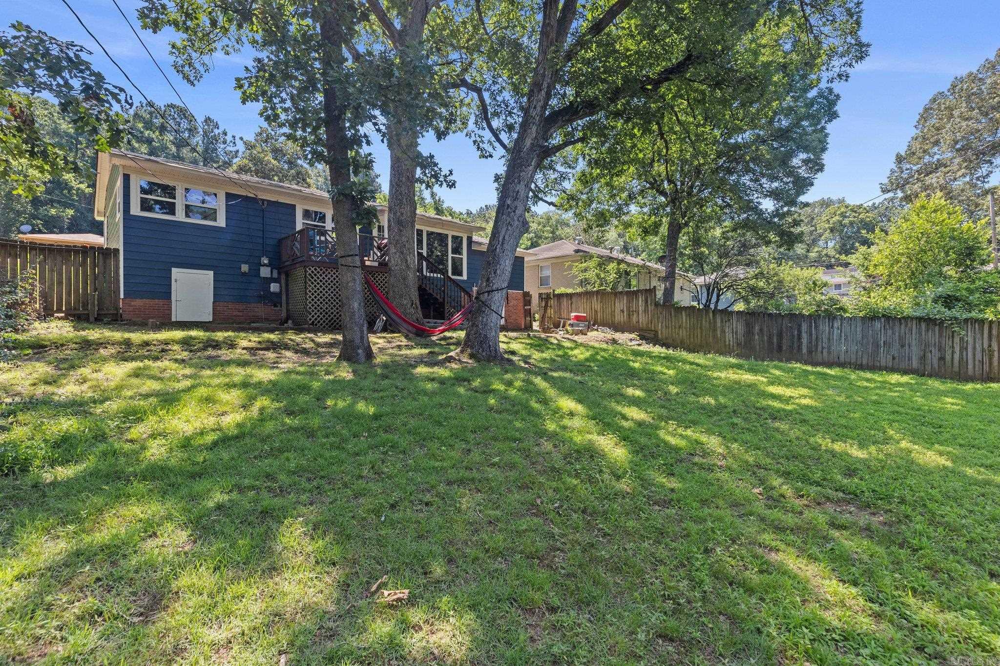 3519 Maple Street