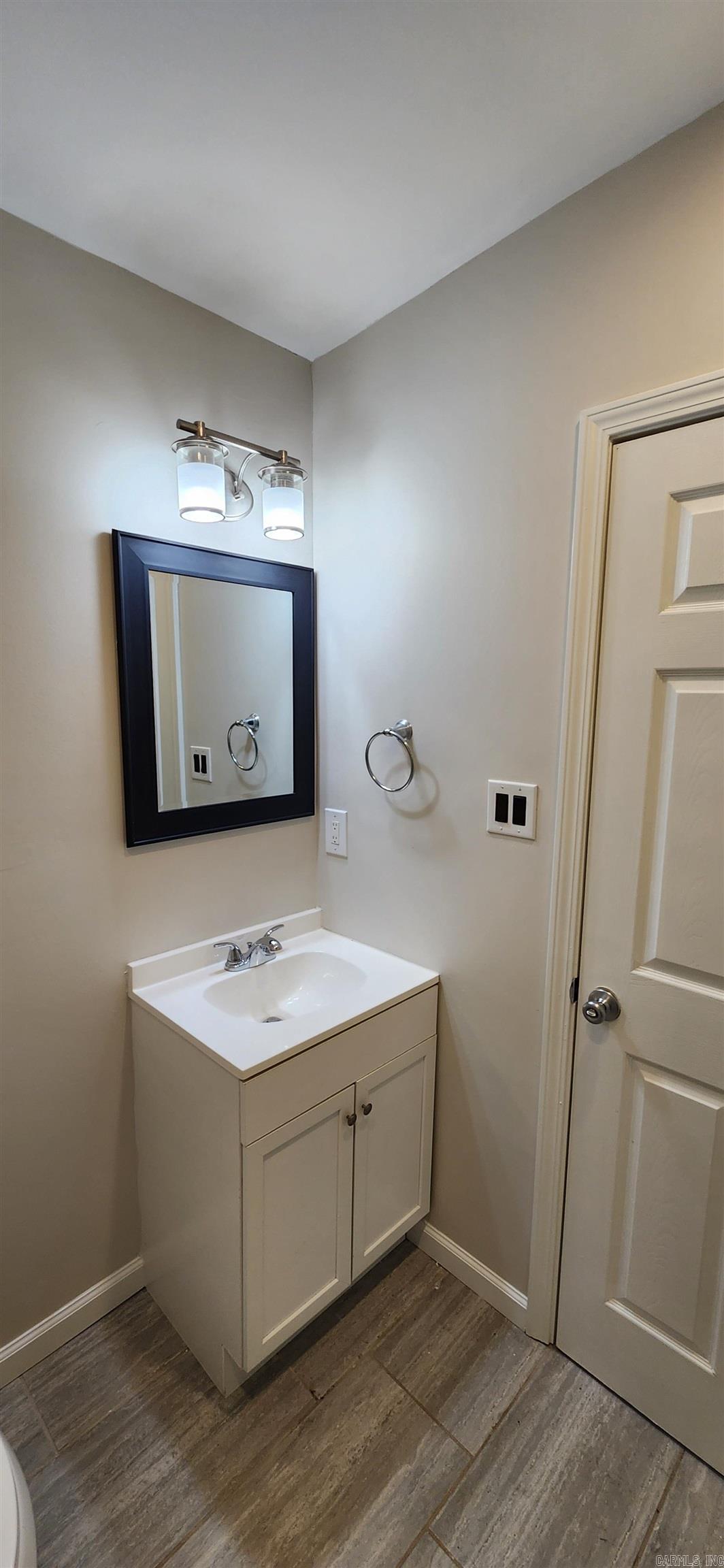 1323 Pine Valley Road