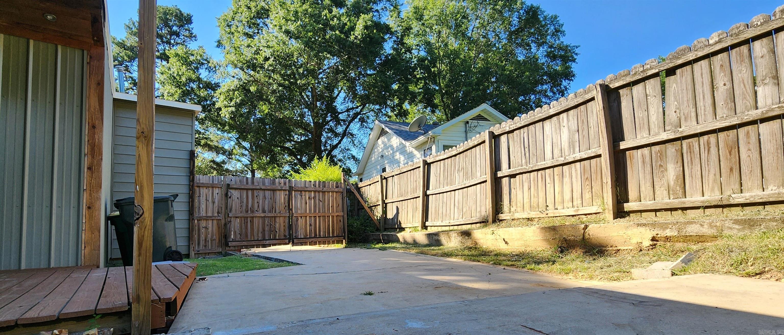 1323 Pine Valley Road