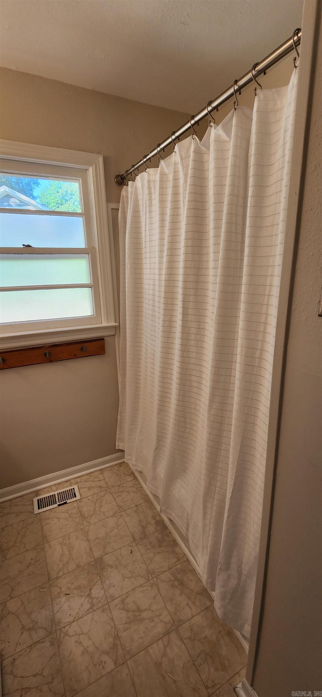 1323 Pine Valley Road