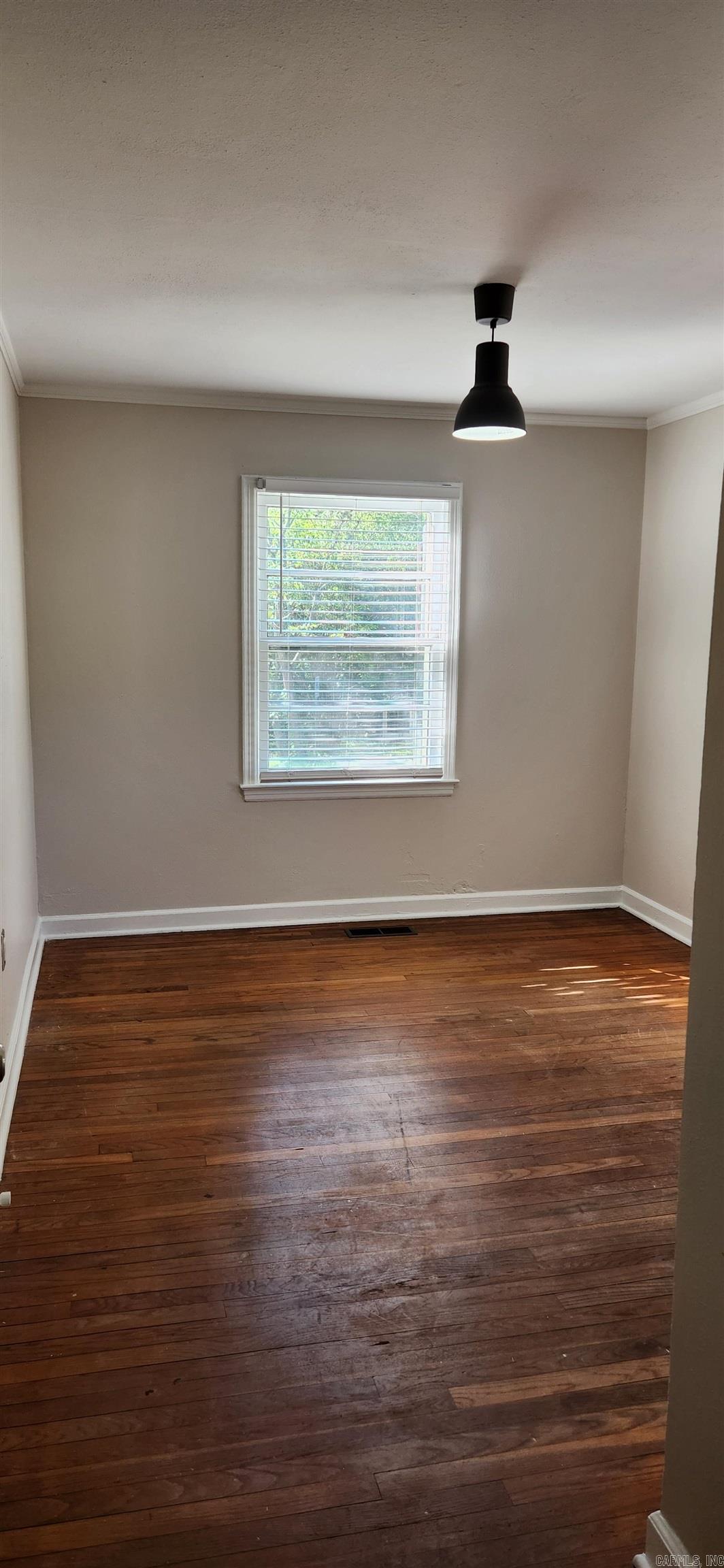 1323 Pine Valley Road